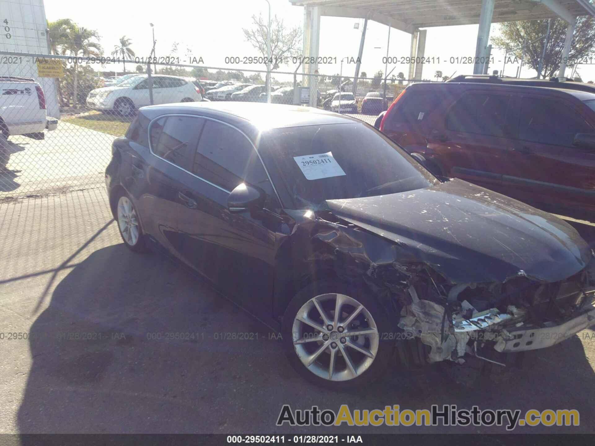 LEXUS CT 200H, JTHKD5BH5B2002071