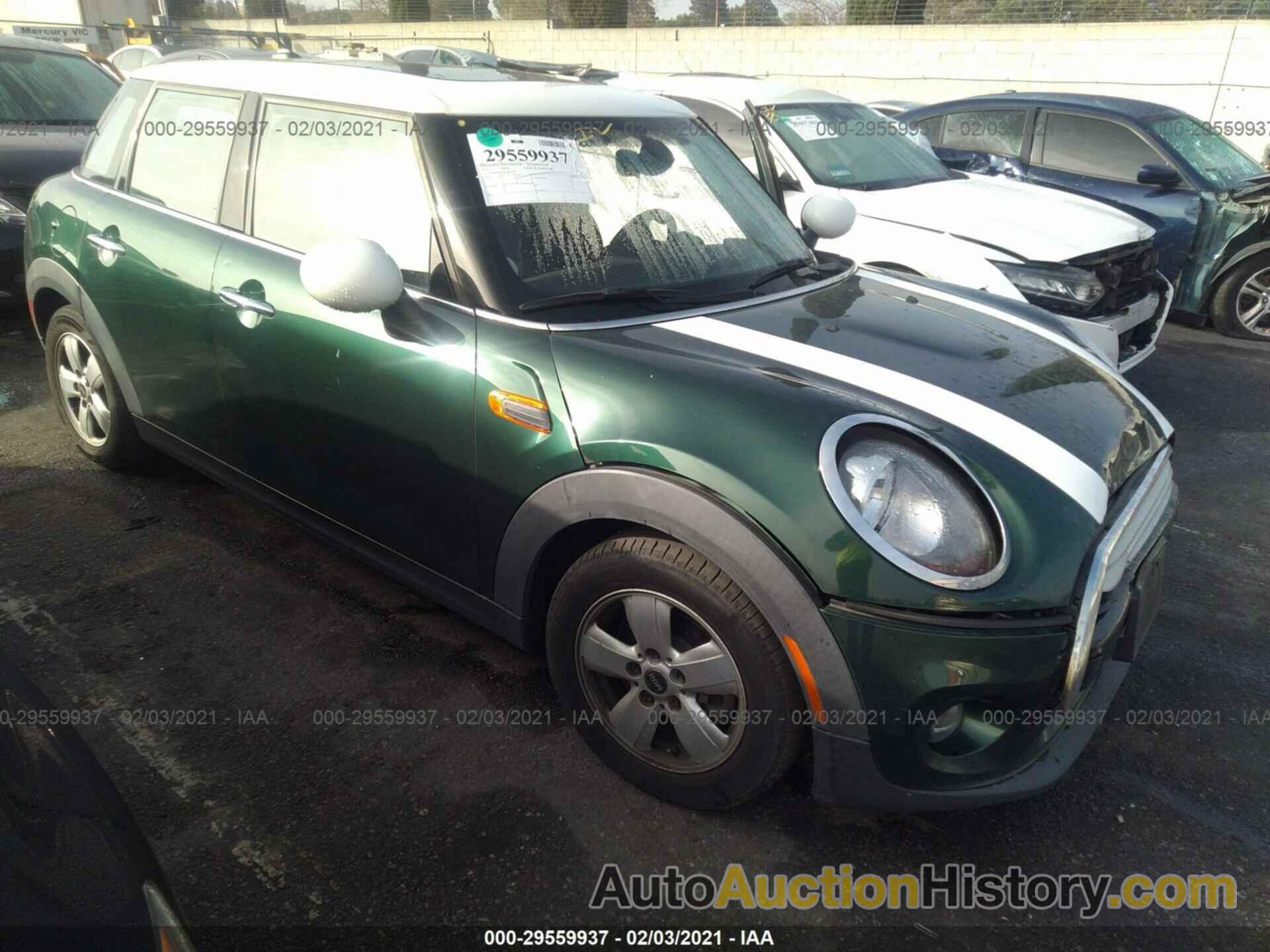 MINI COOPER HARDTOP 4 DOOR, WMWXS5C58FT827715