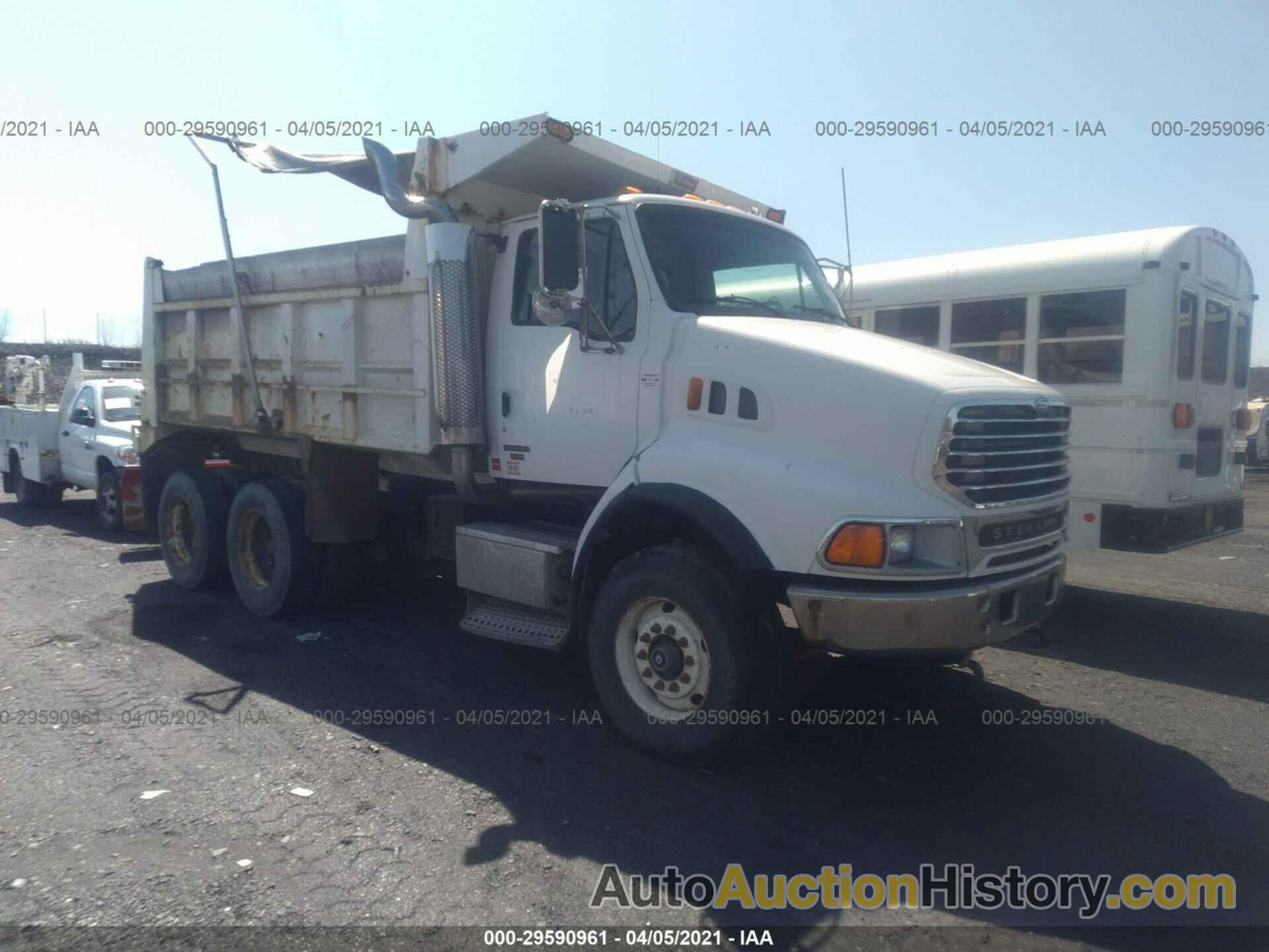 STERLING TRUCK LT 9500, 2FZHAZCV17AY15238