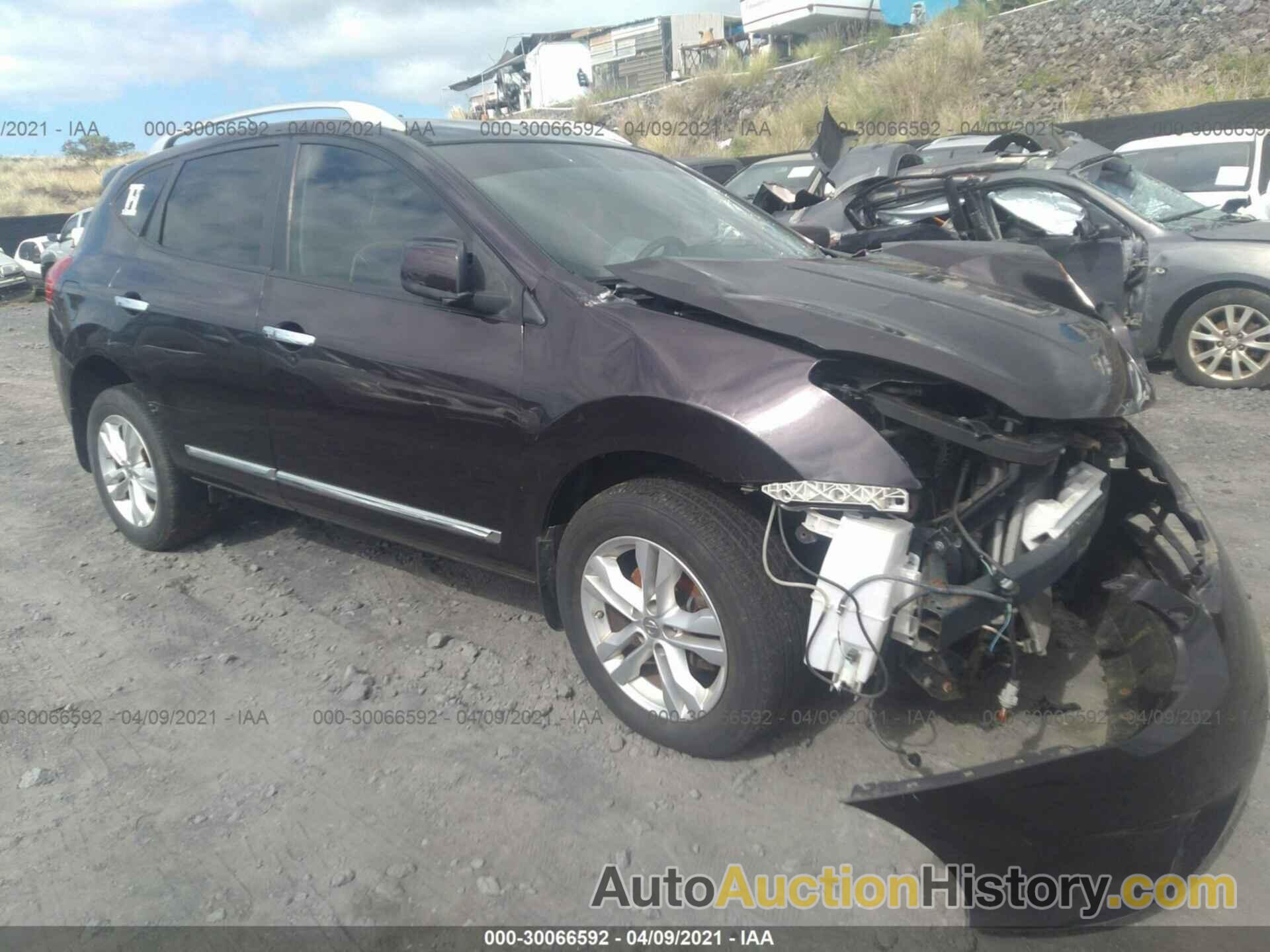 NISSAN ROGUE SV, JN8AS5MV6CW418831