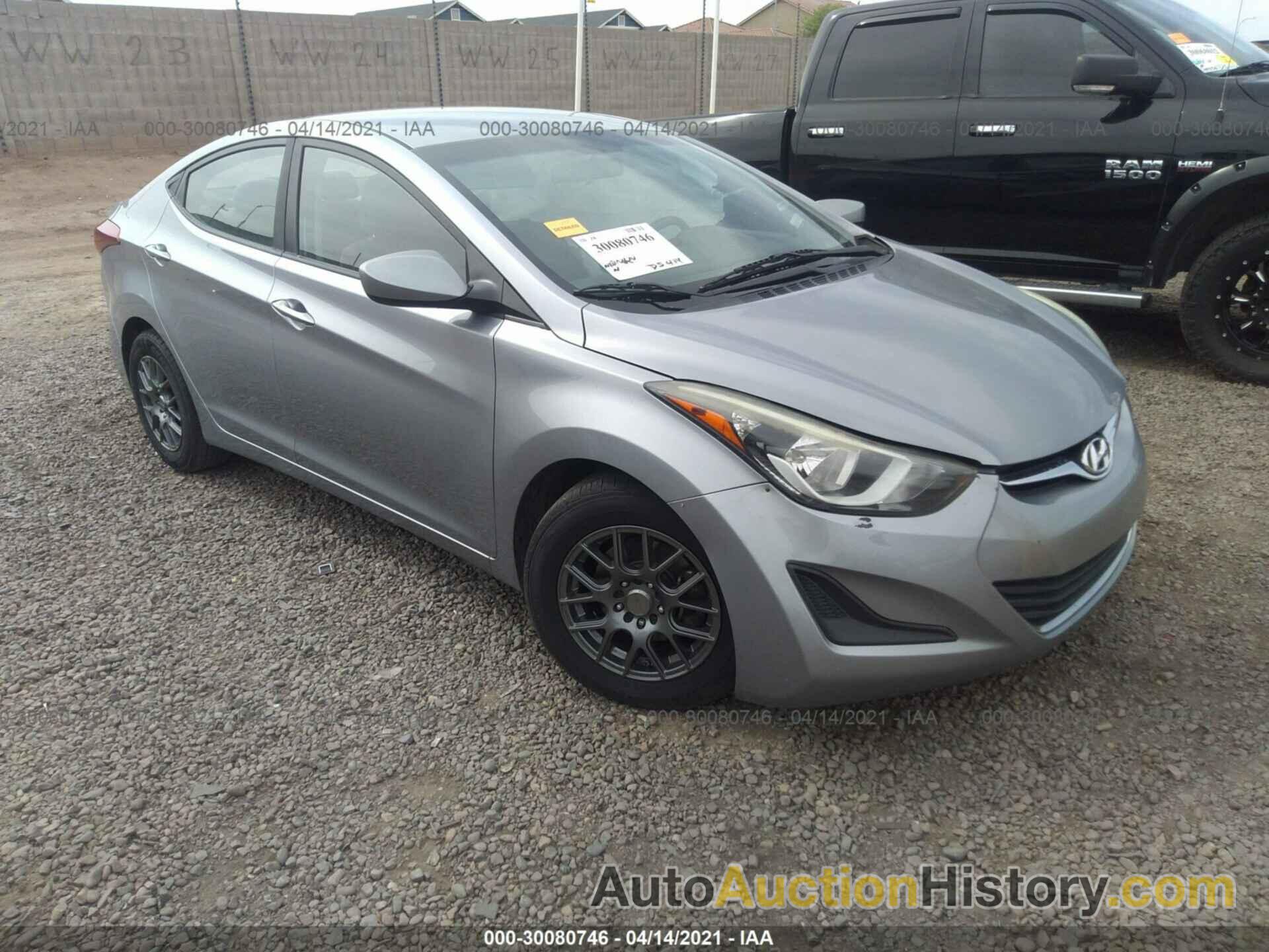 HYUNDAI ELANTRA SE, 5NPDH4AE5GH754844