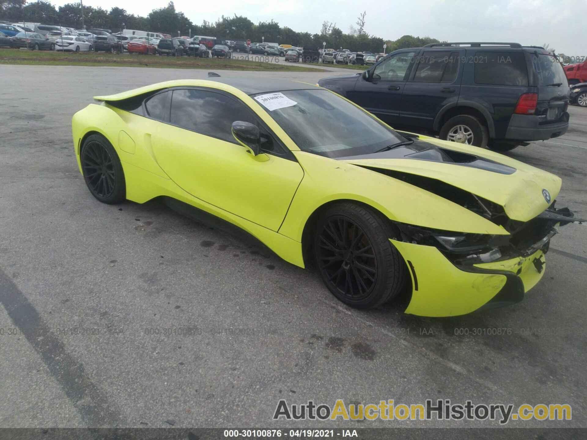 BMW I8, WBY2Z2C5XGV675562