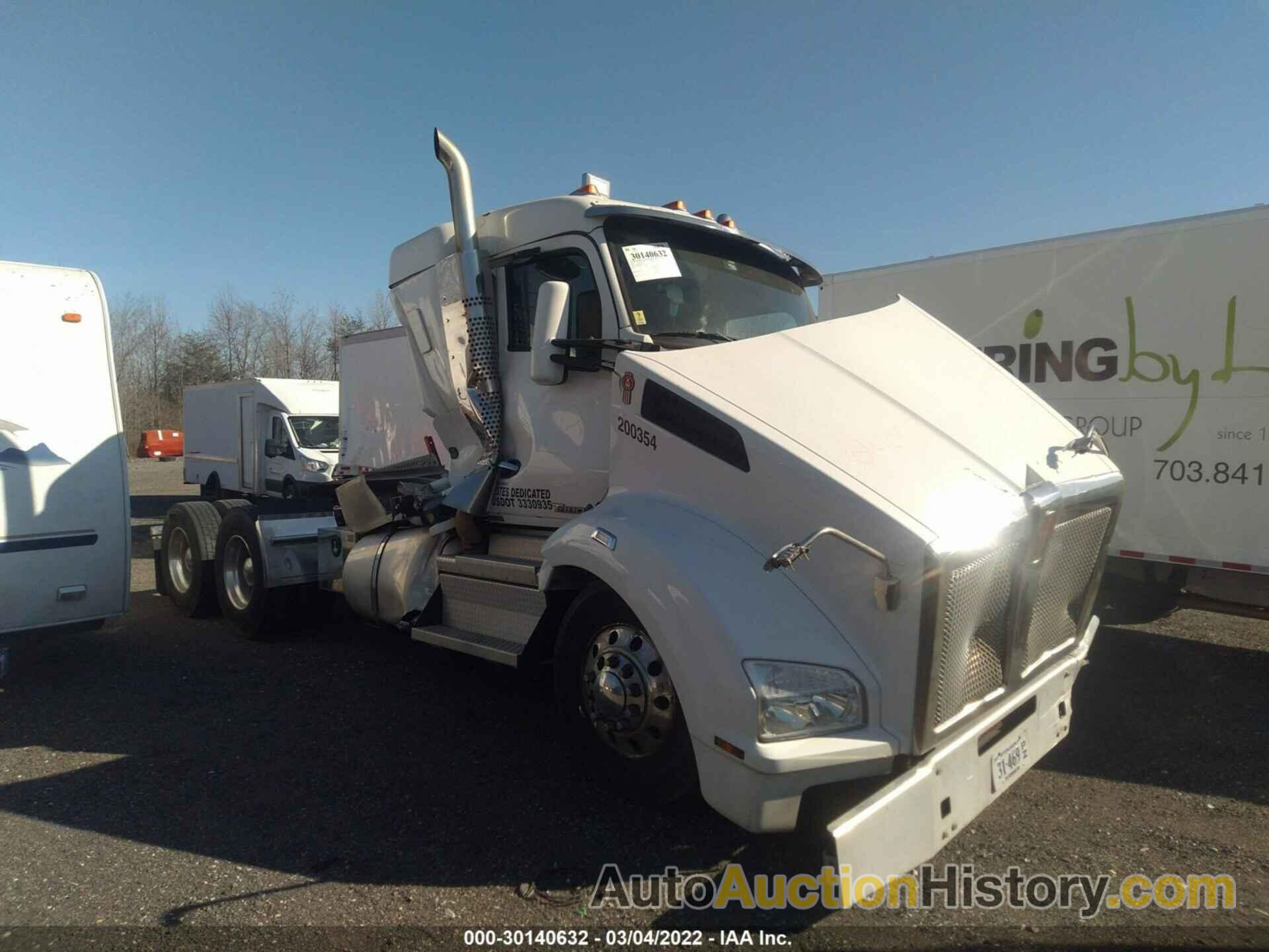 KENWORTH T880 T880, 1XKZDP9X8JJ200354