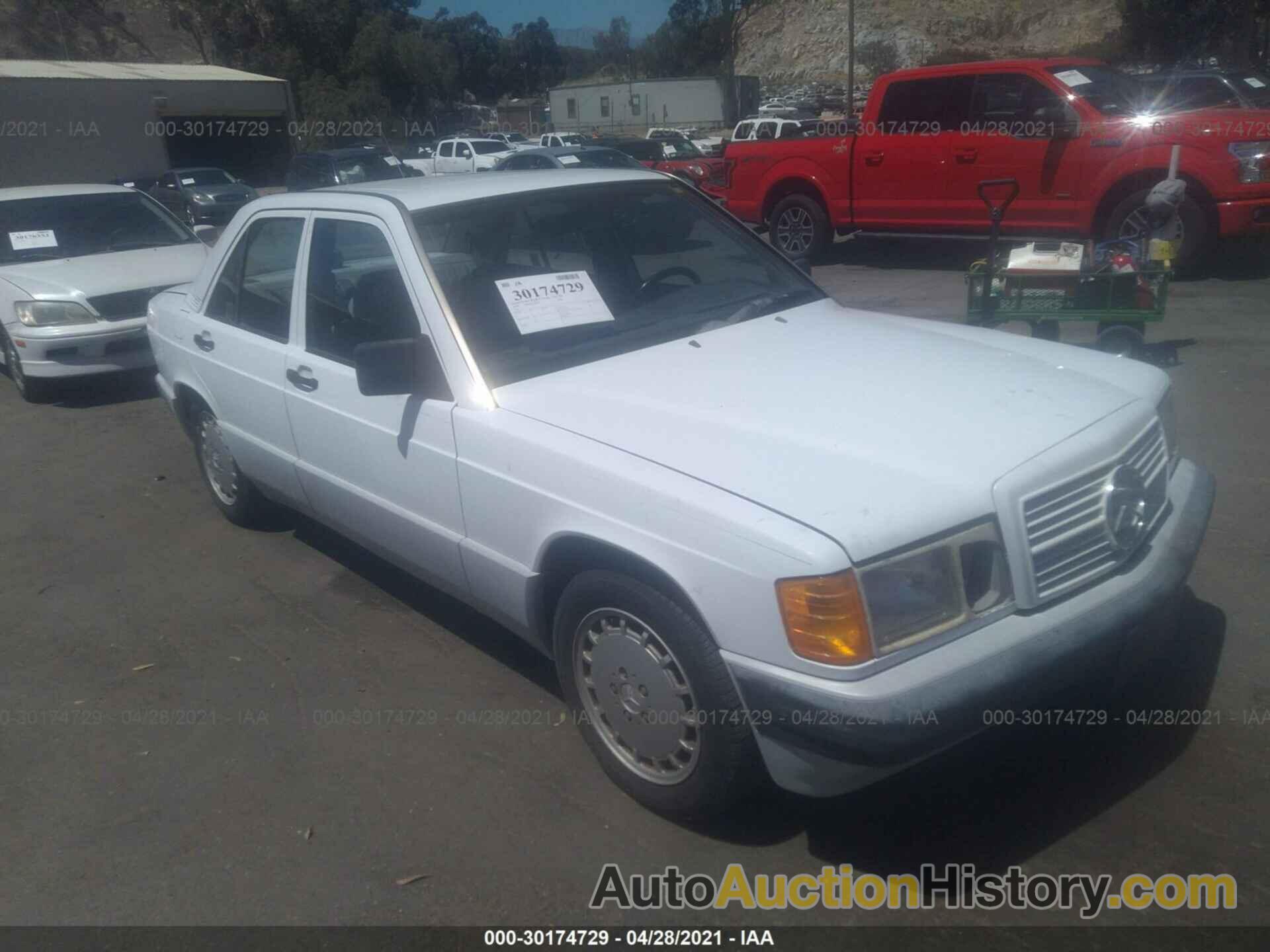 MERCEDES-BENZ 190 E 2.6, WDBDA29D9LF724429