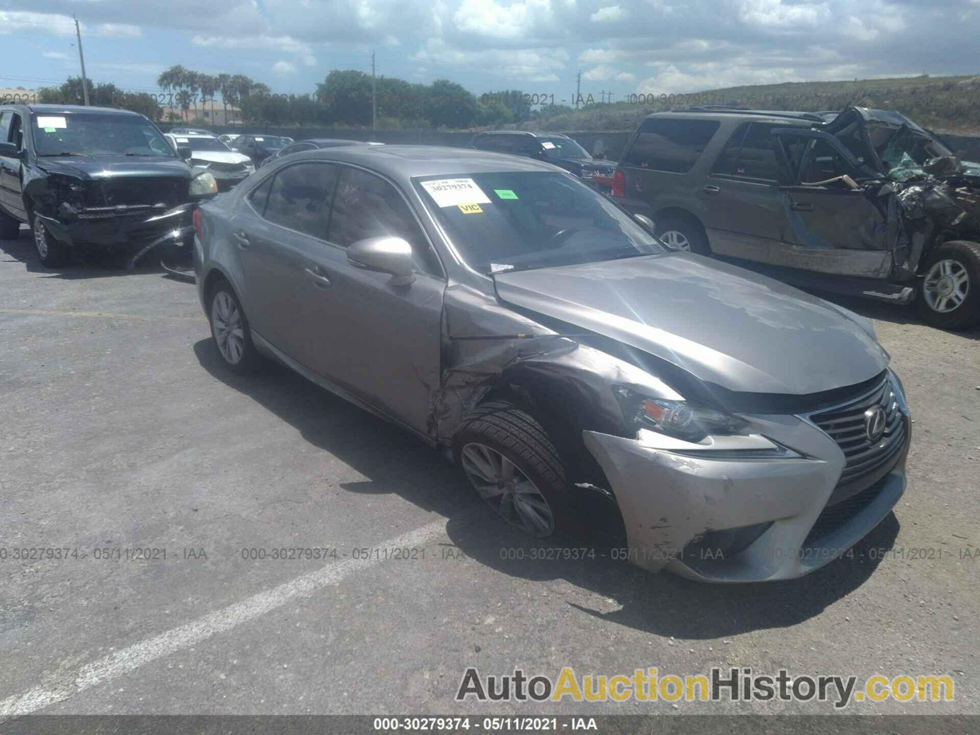 LEXUS IS 200T, JTHBA1D23G5017507