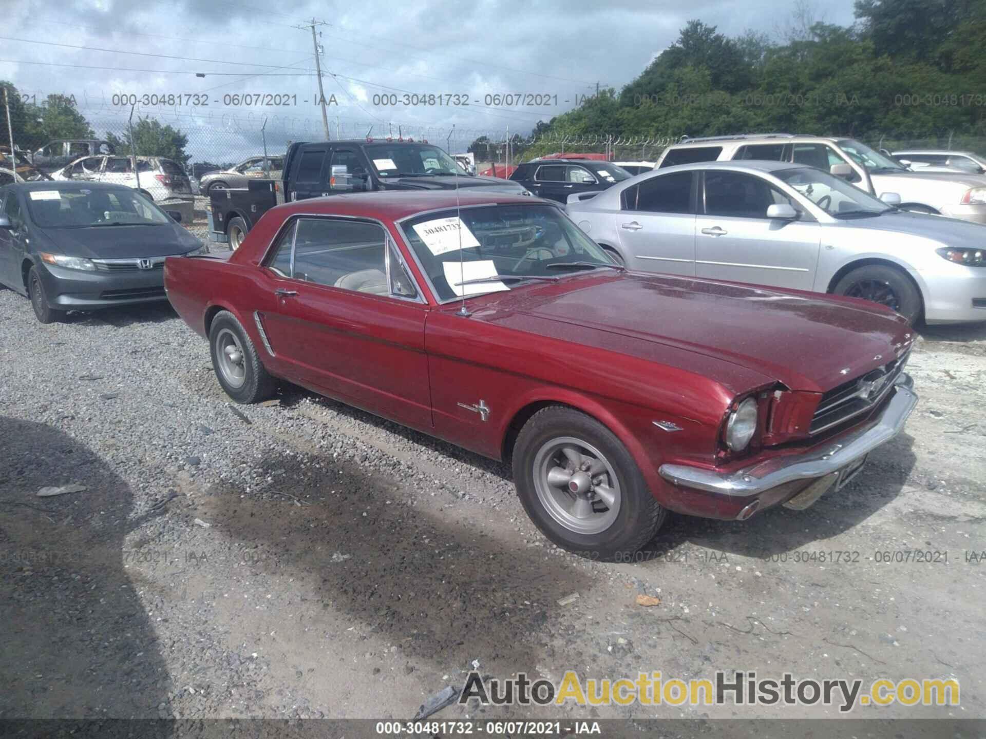 FORD MUSTANG, 5R07C177303