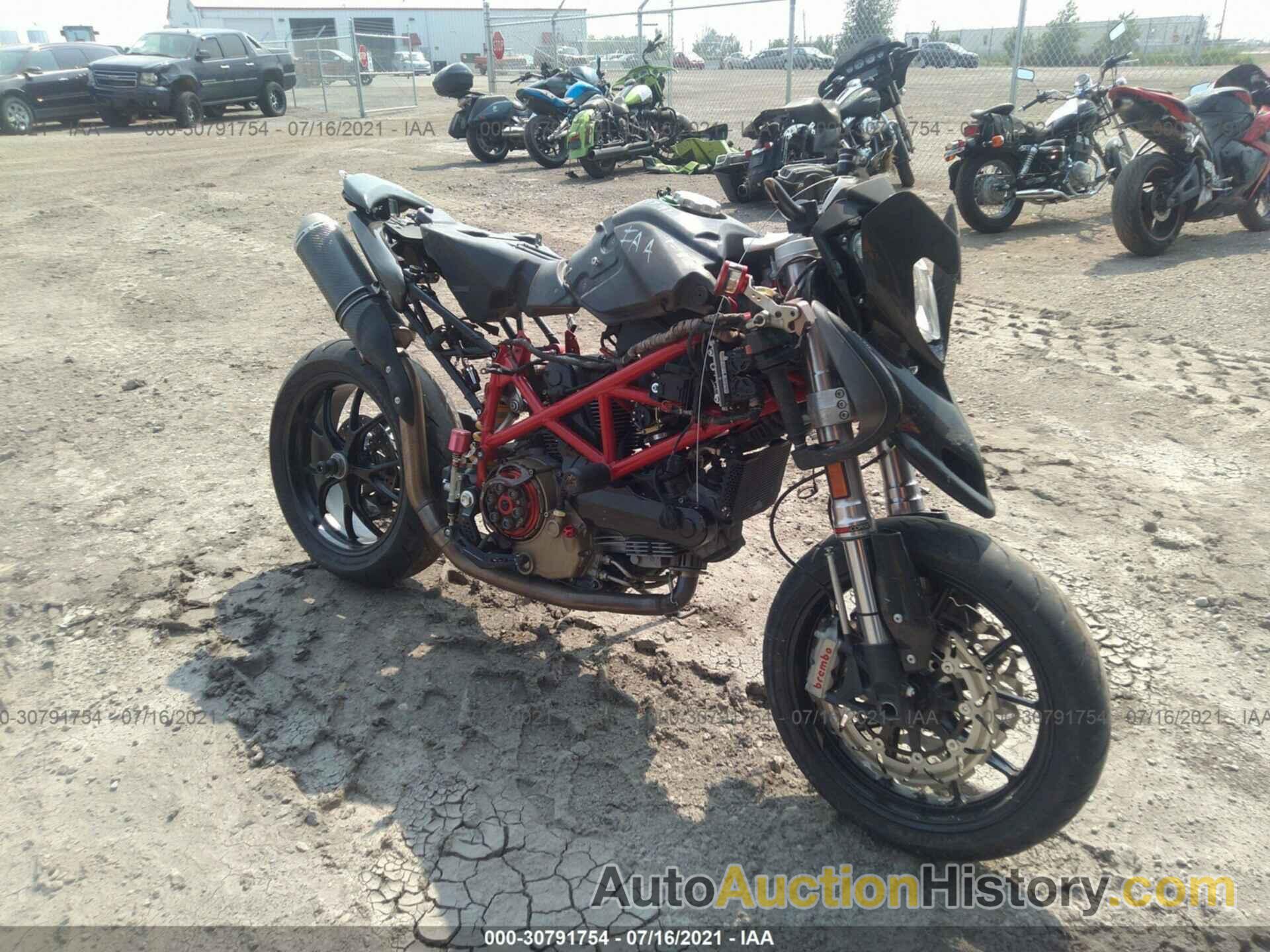 DUCATI HYPERMOTARD 1100/S, ZDM1YACPX8B002273