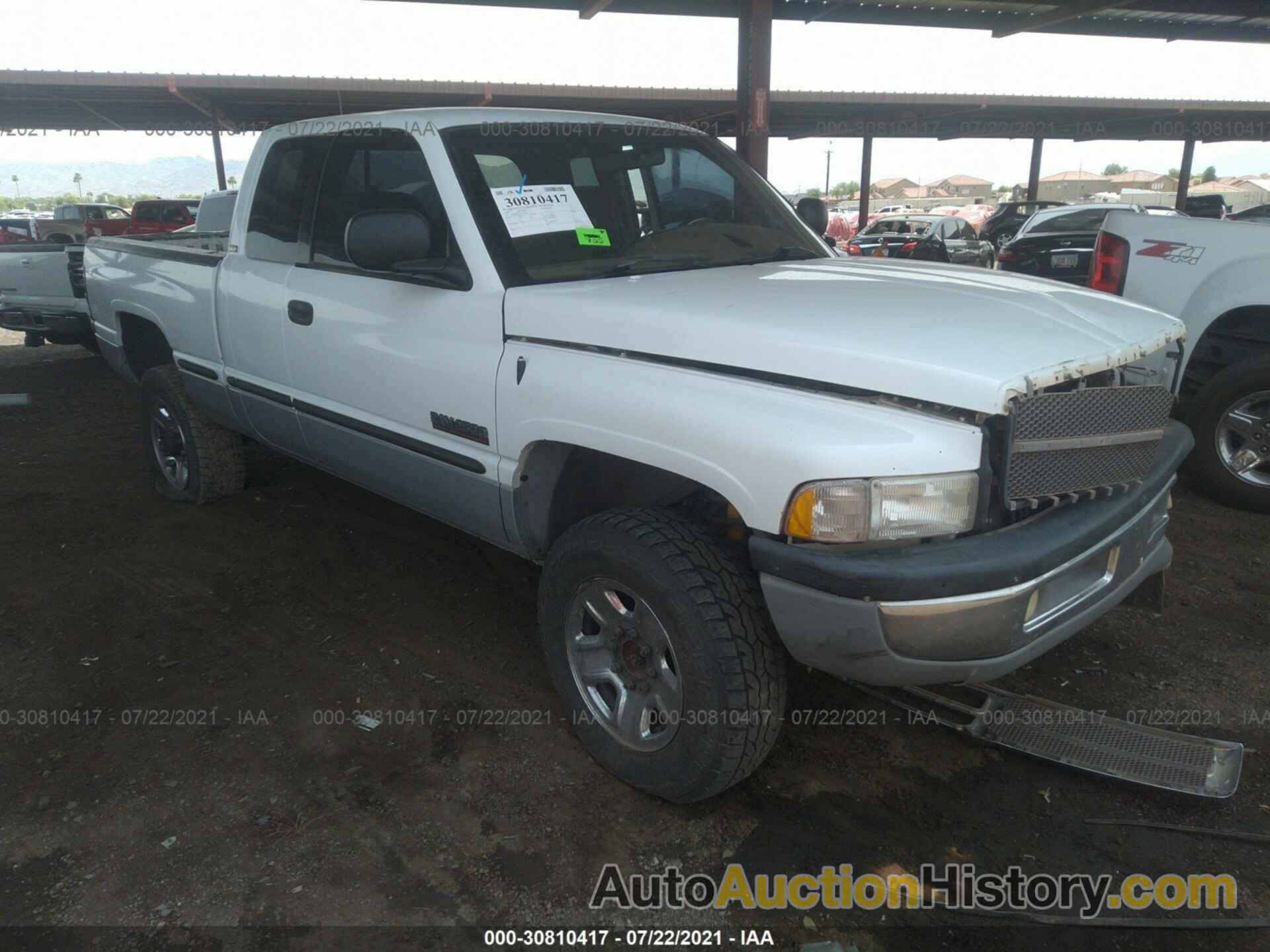 DODGE RAM 2500, 1B7KF2366XJ515527