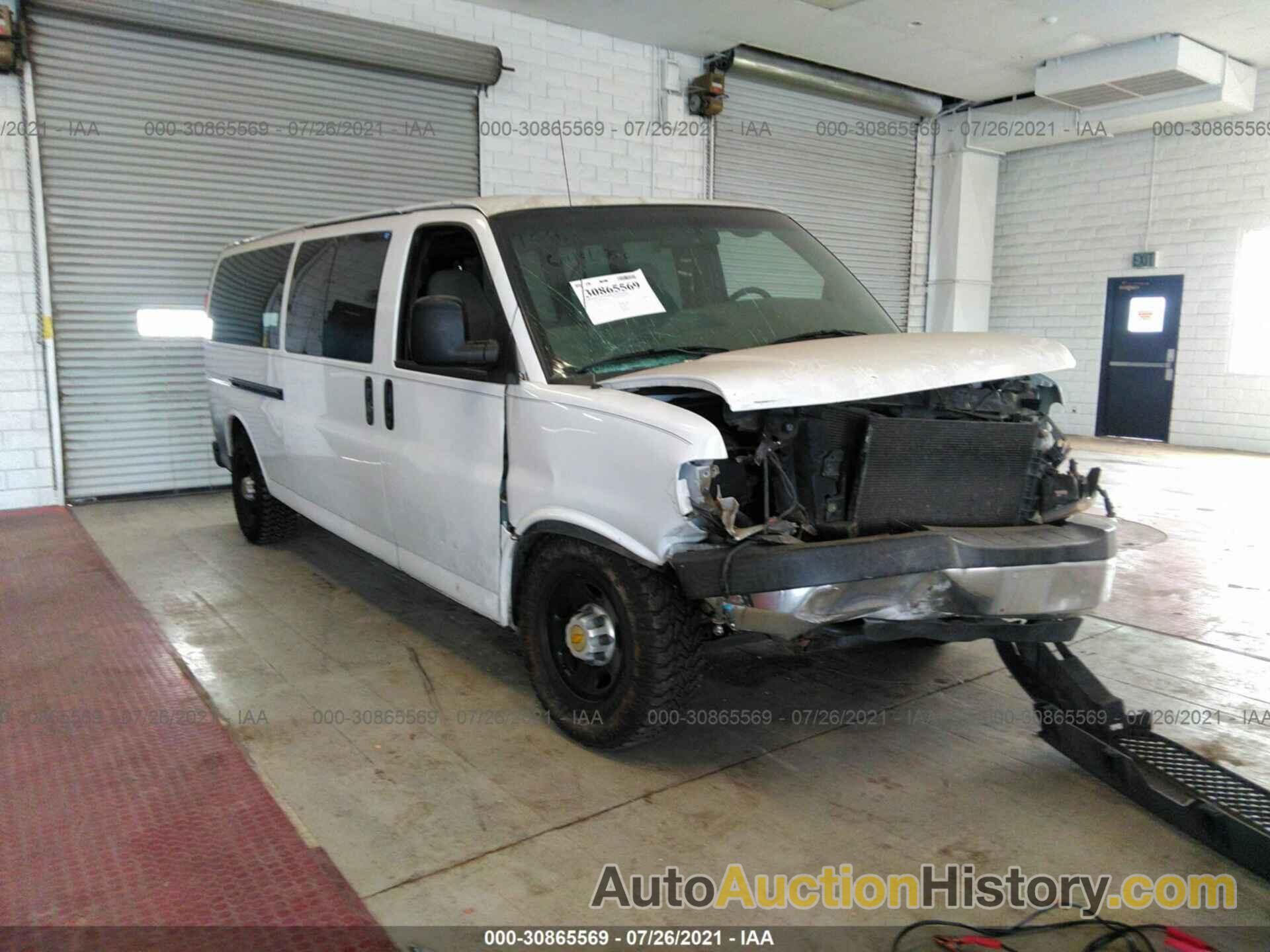 CHEVROLET EXPRESS PASSENGER, 1GAHG39K491126205