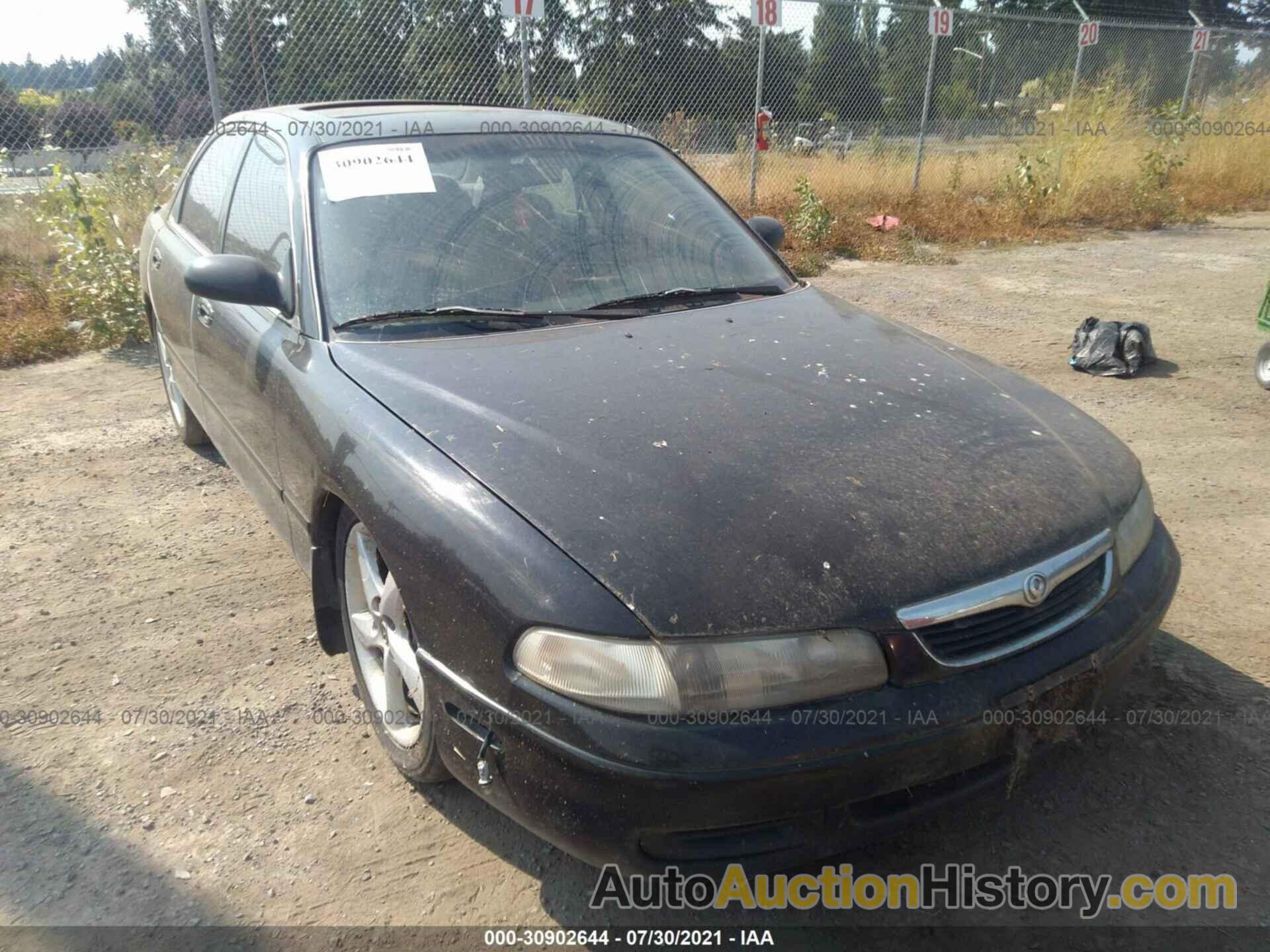 MAZDA 626 DX/LX, 1YVGE22C9V5659590