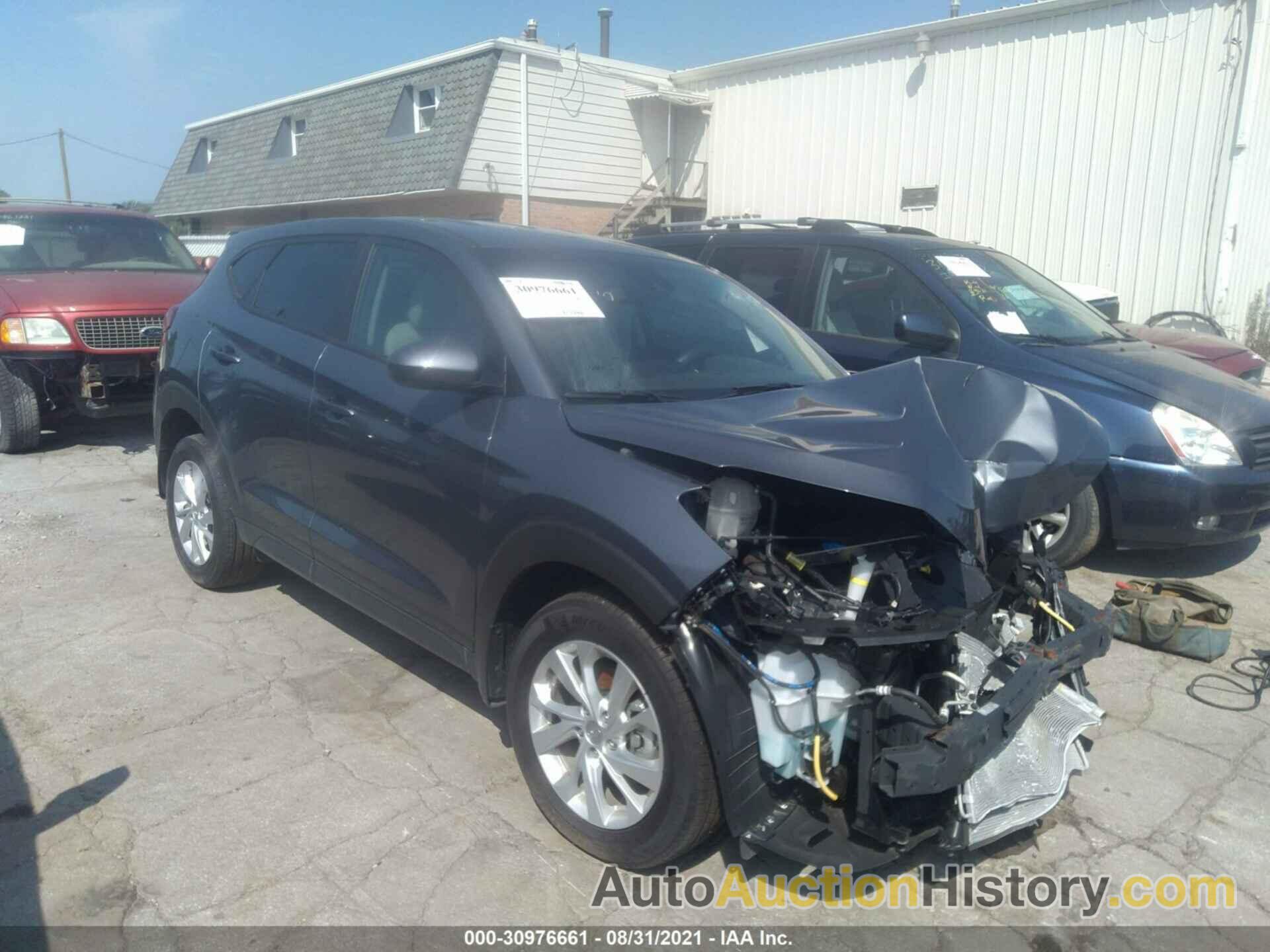 HYUNDAI TUCSON SE, KM8J2CA41MU304885