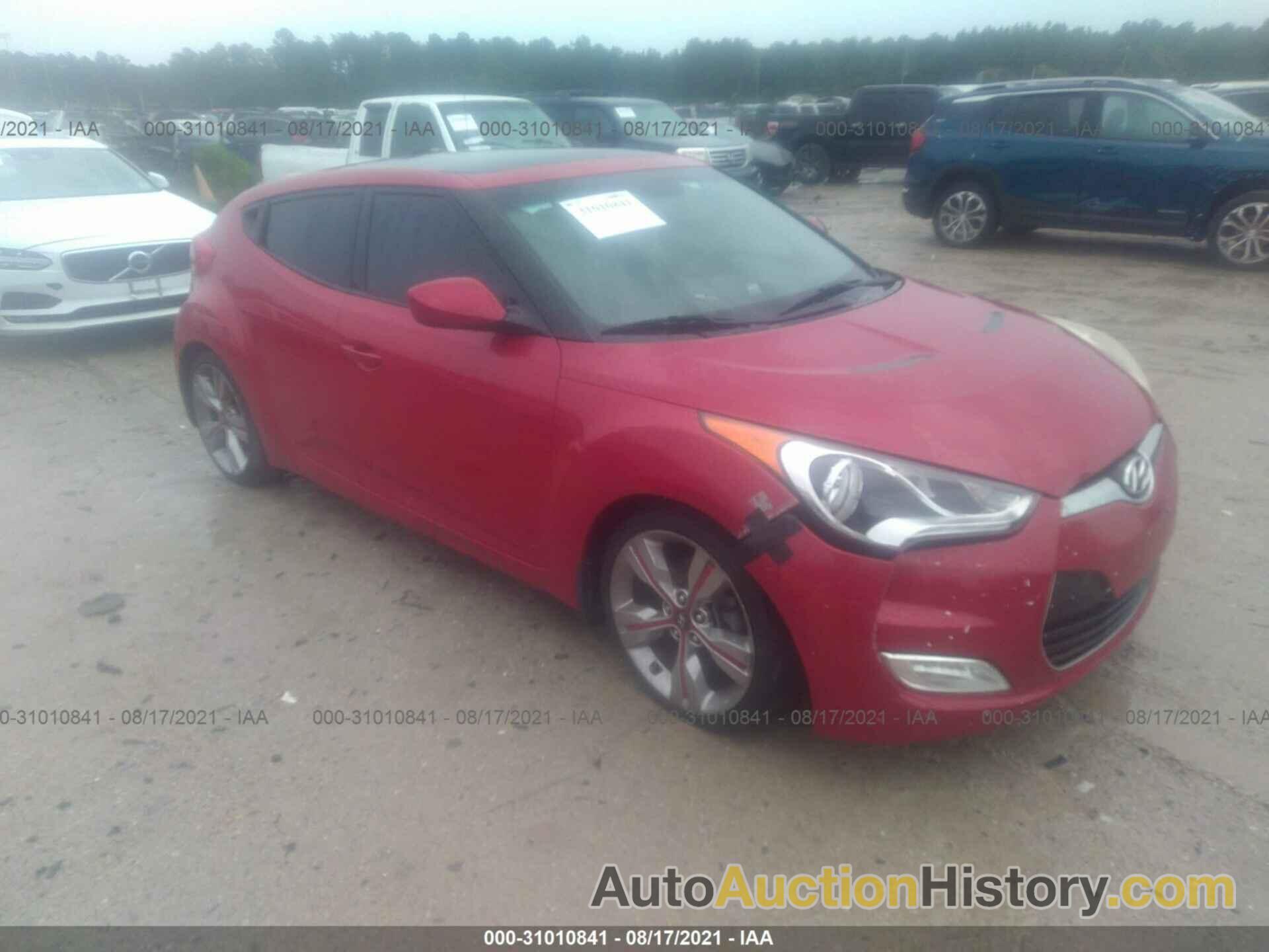 HYUNDAI VELOSTER W/GRAY INT, KMHTC6AD2DU088617