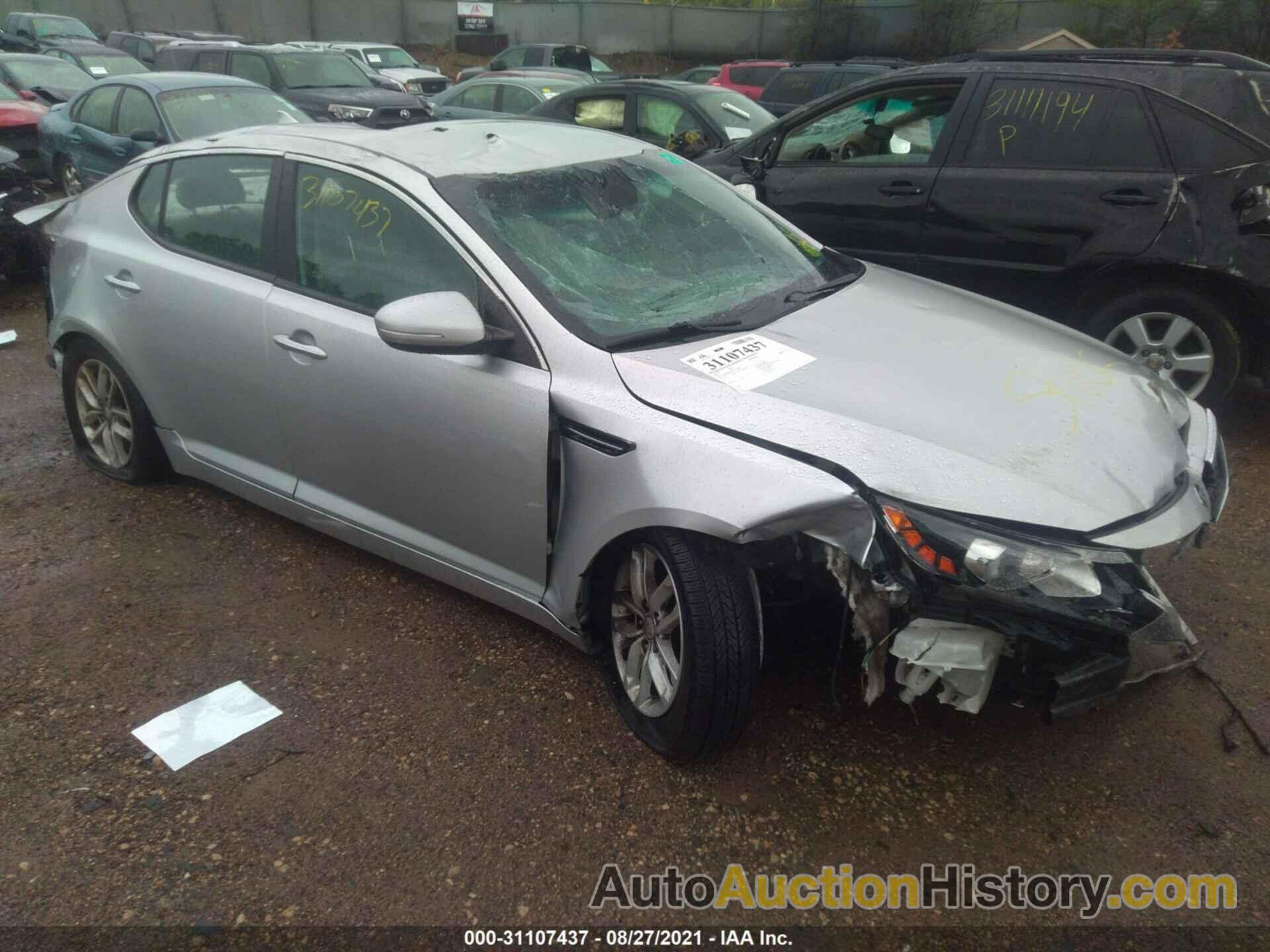 KIA OPTIMA LX, KNAGM4A71D5377500