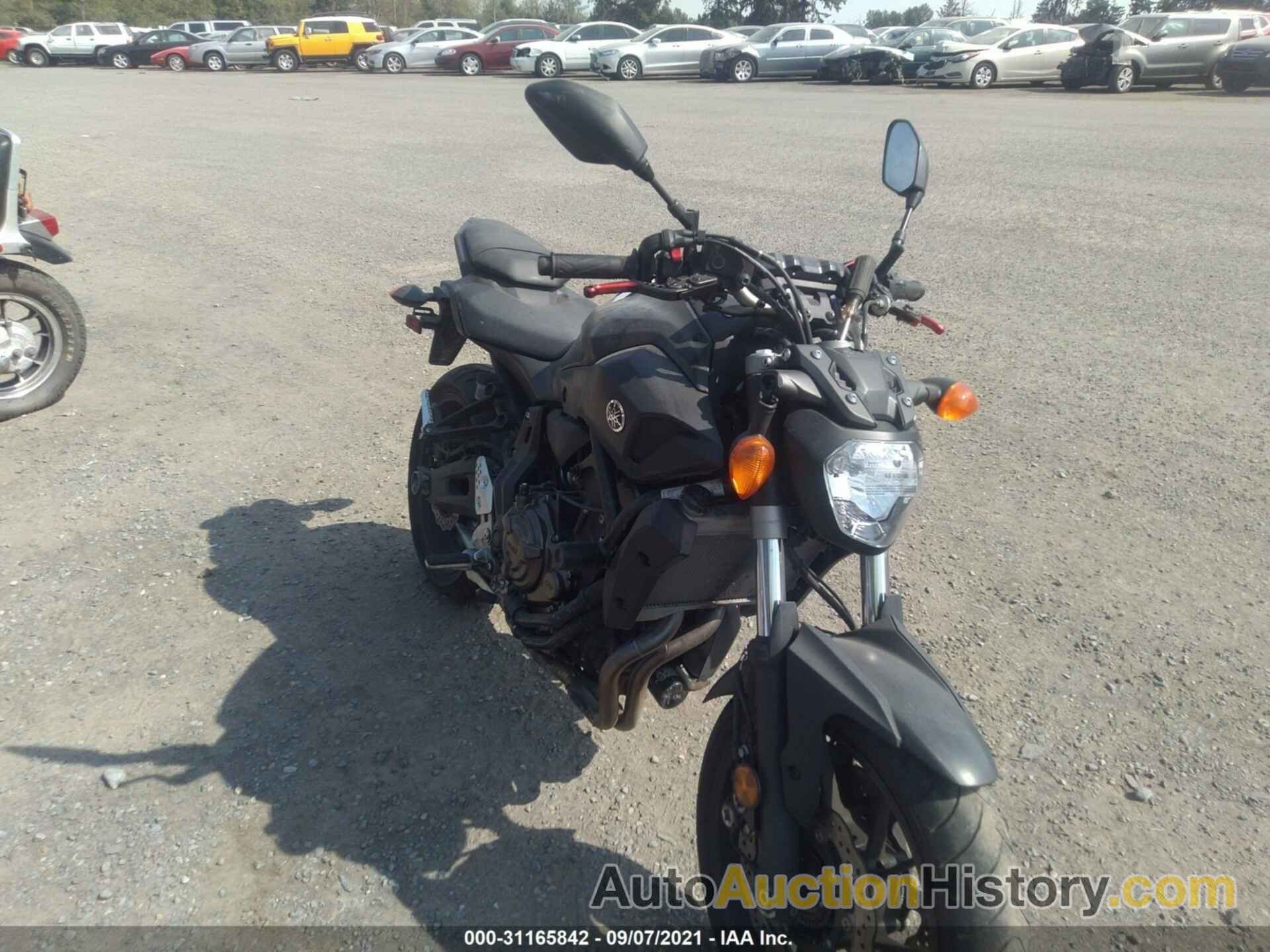 Yamaha FZ07a, JYARM20EXHA000804