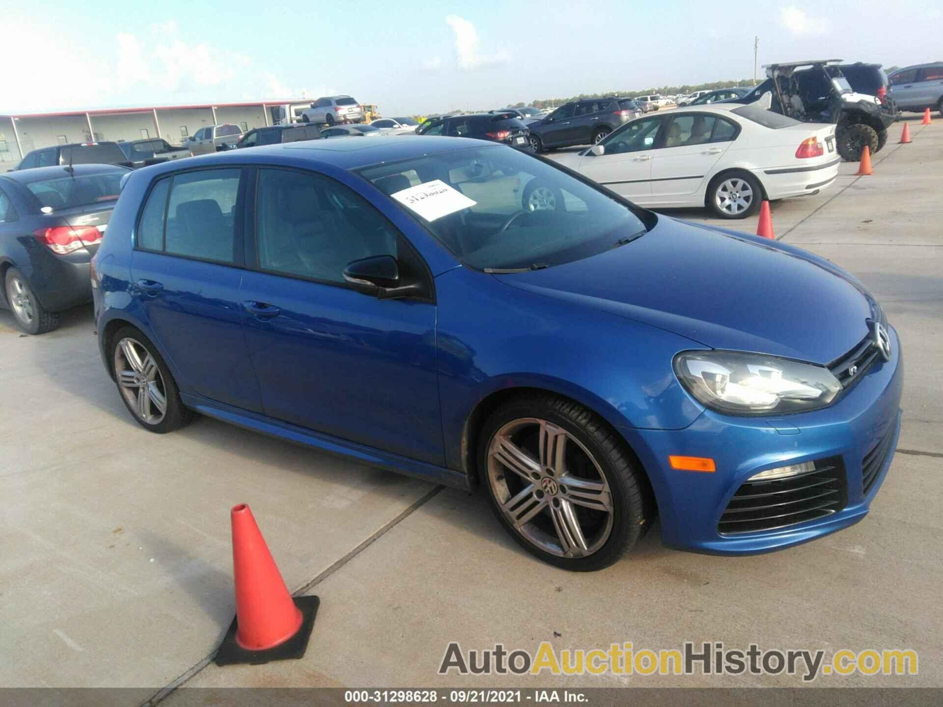 VOLKSWAGEN GOLF R W/SUNROOF & NAVI, WVWPF7AJ2DW057963