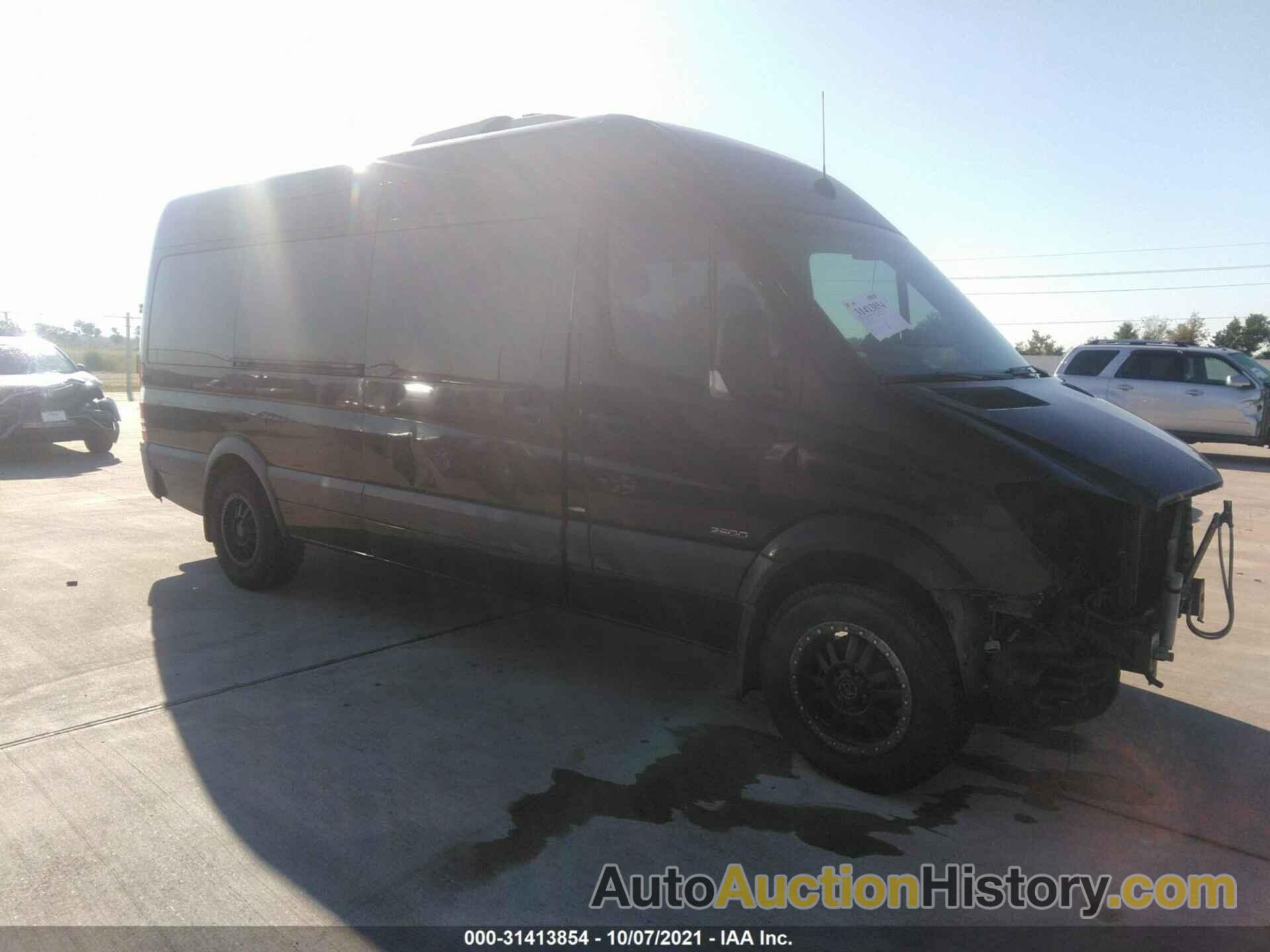 MERCEDES-BENZ SPRINTER PASSENGER VANS, WDZPE8DC0F5978979