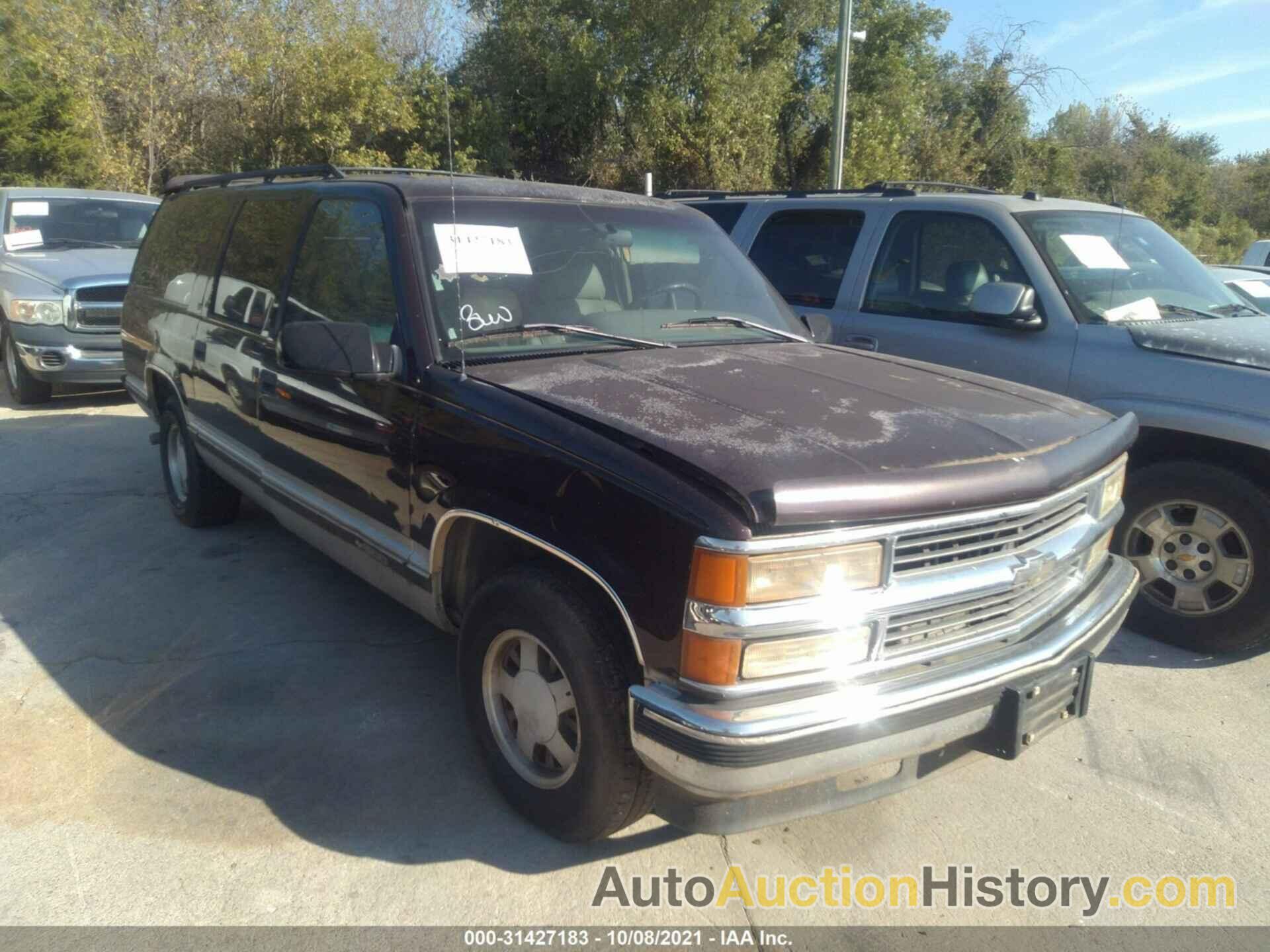 CHEVROLET SUBURBAN C1500, 3GNEC16R6TG140781