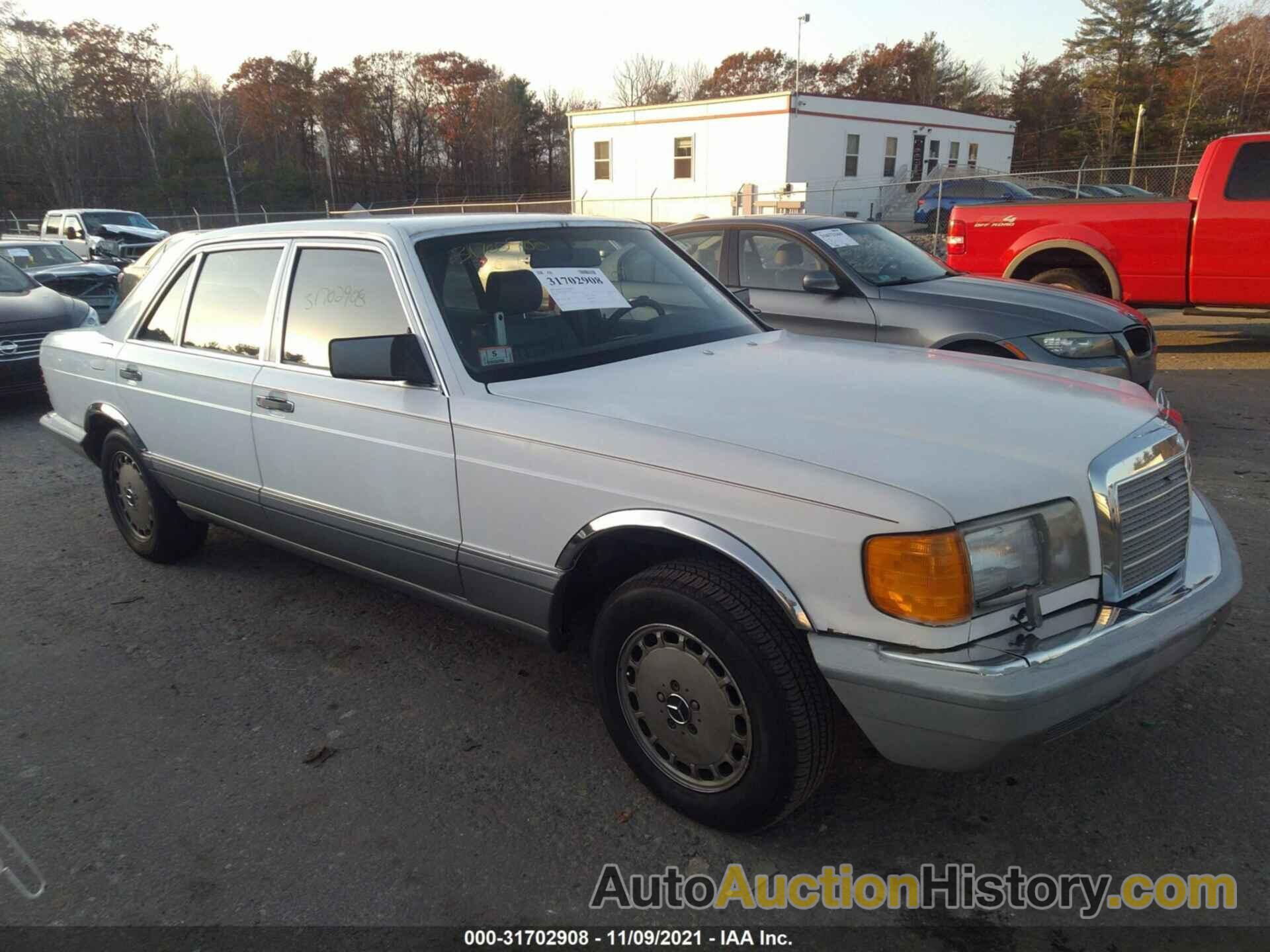 MERCEDES-BENZ 420 SEL, WDBCA35D2JA418299