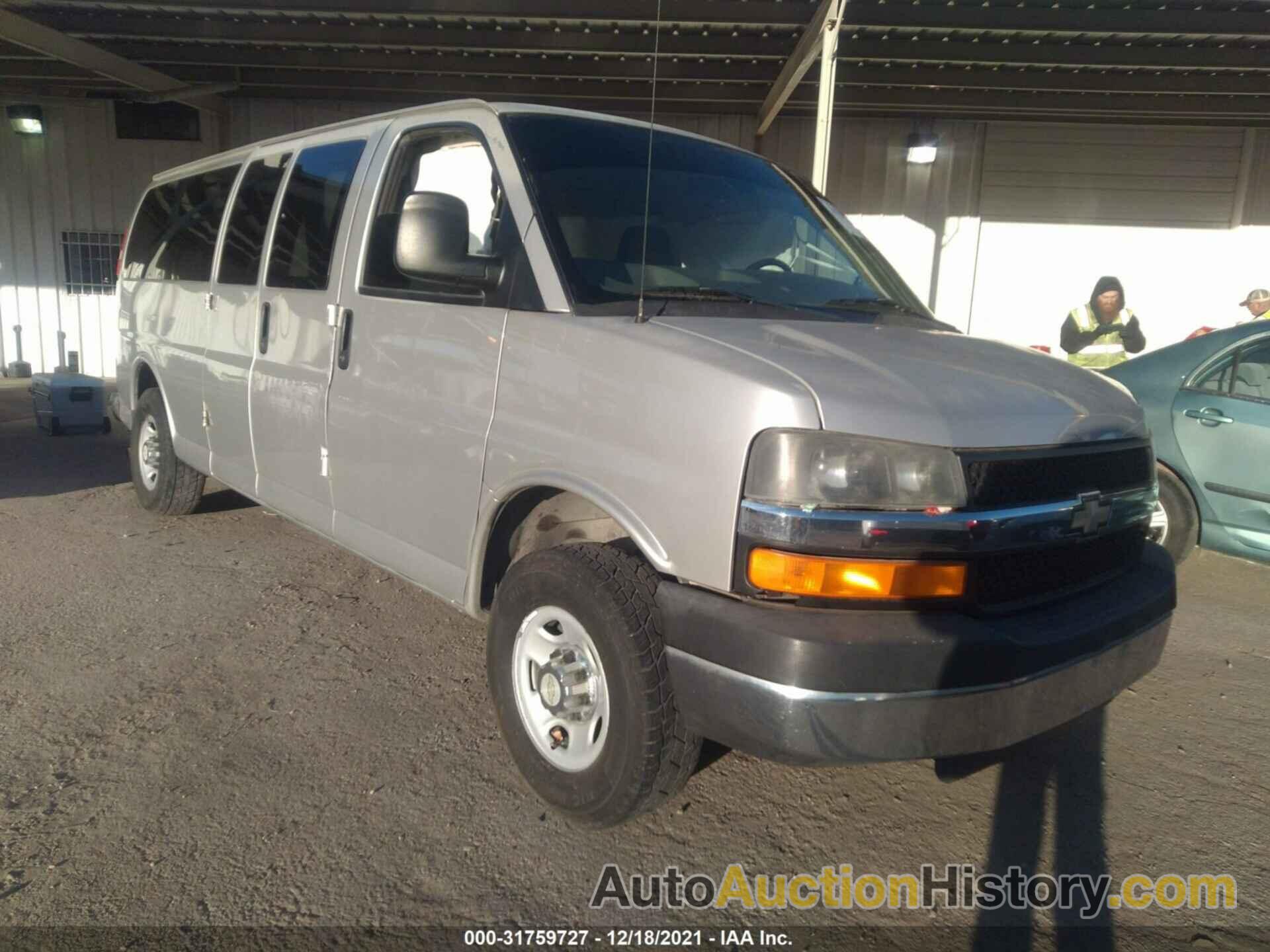 CHEVROLET EXPRESS PASSENGER, 1GAHG39K491158524