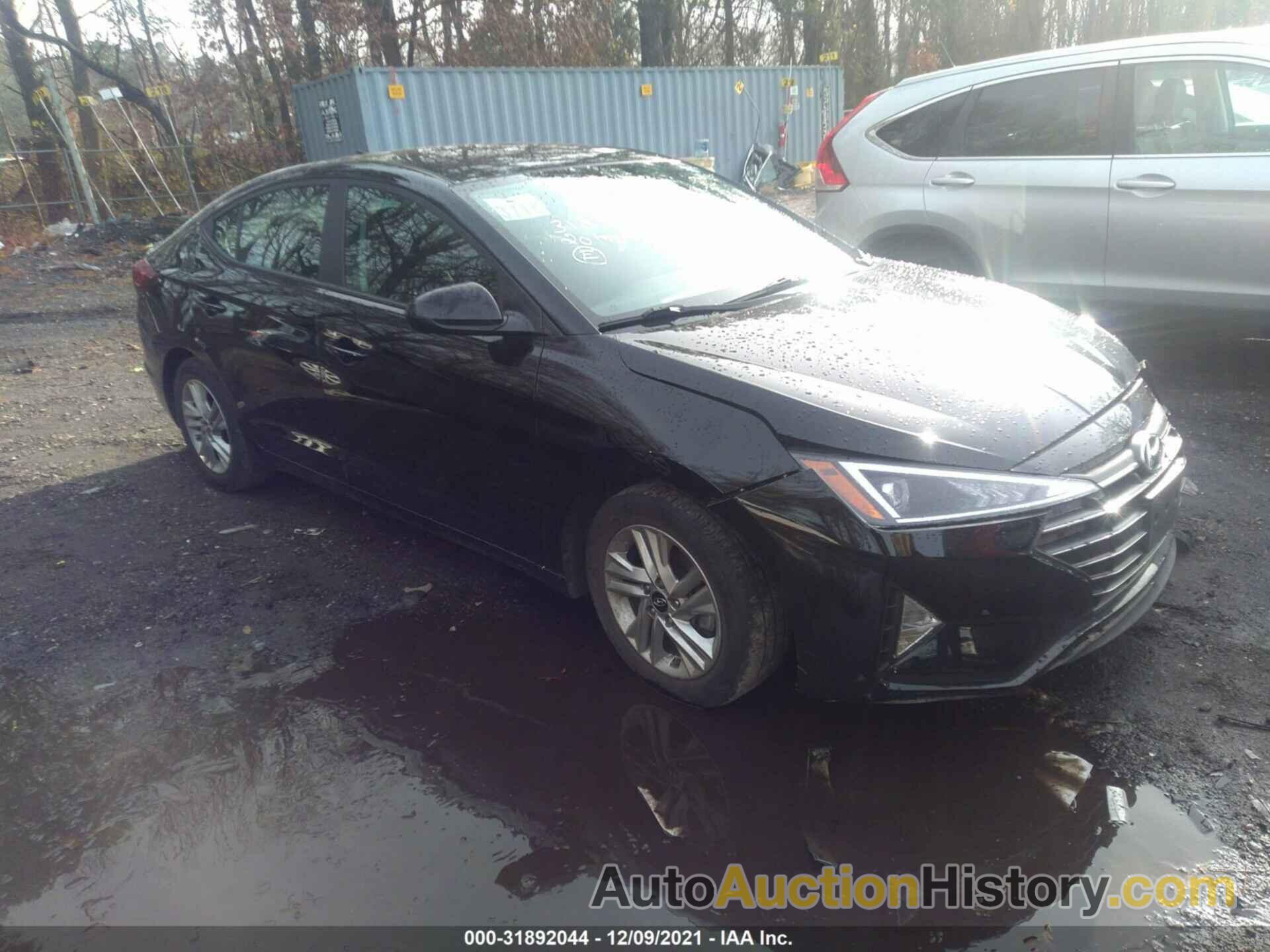 HYUNDAI ELANTRA SEL, KMHD84LF2LU025668