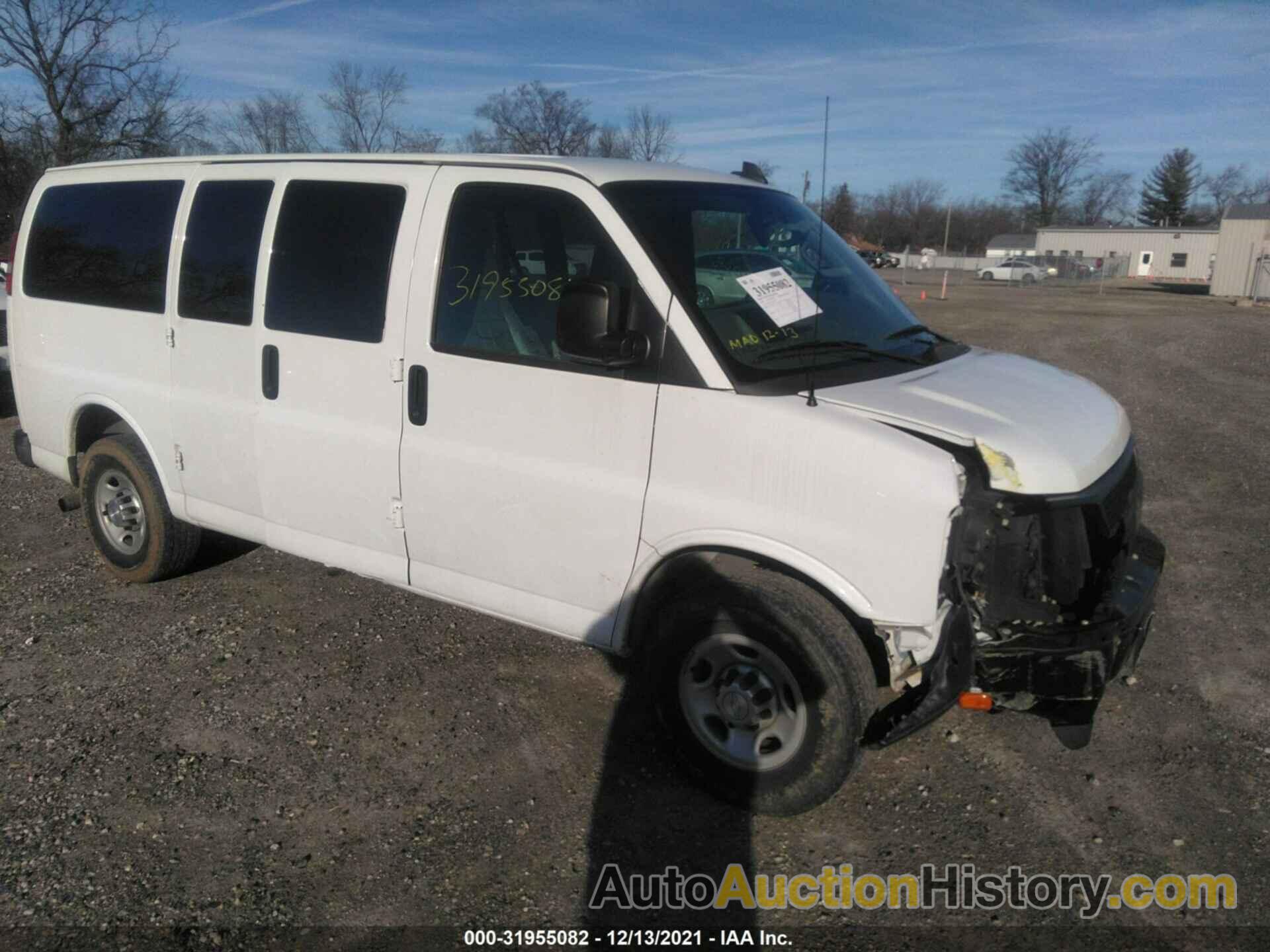 CHEVROLET EXPRESS PASSENGER LS, 1GAWGEFF9G1304231