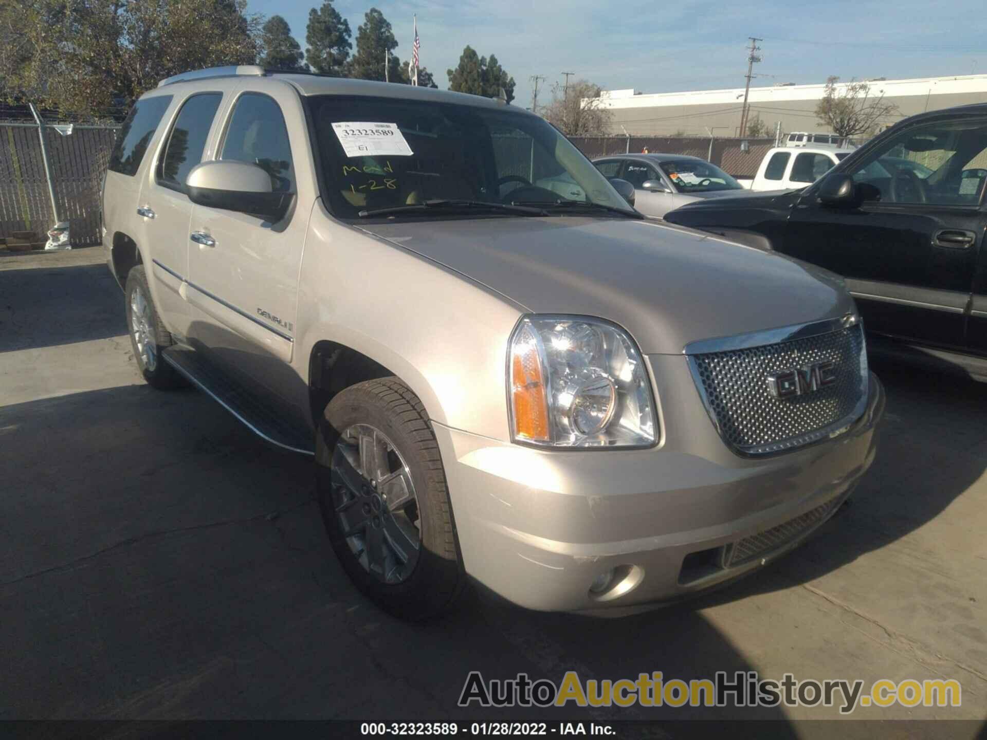 GMC YUKON DENALI, 1GKFK63857J262680