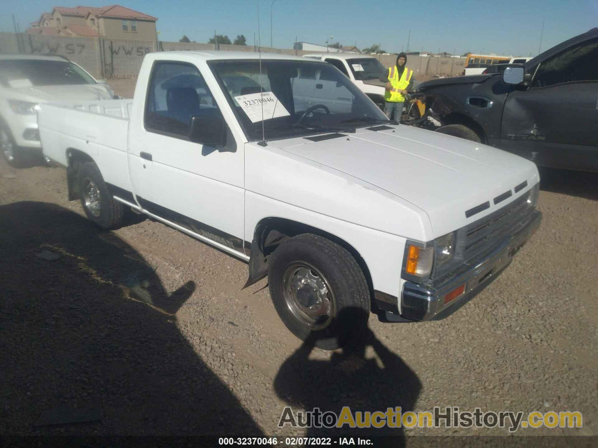 NISSAN TRUCK SHORT WHEELBASE, 1N6SD11S4NC334618