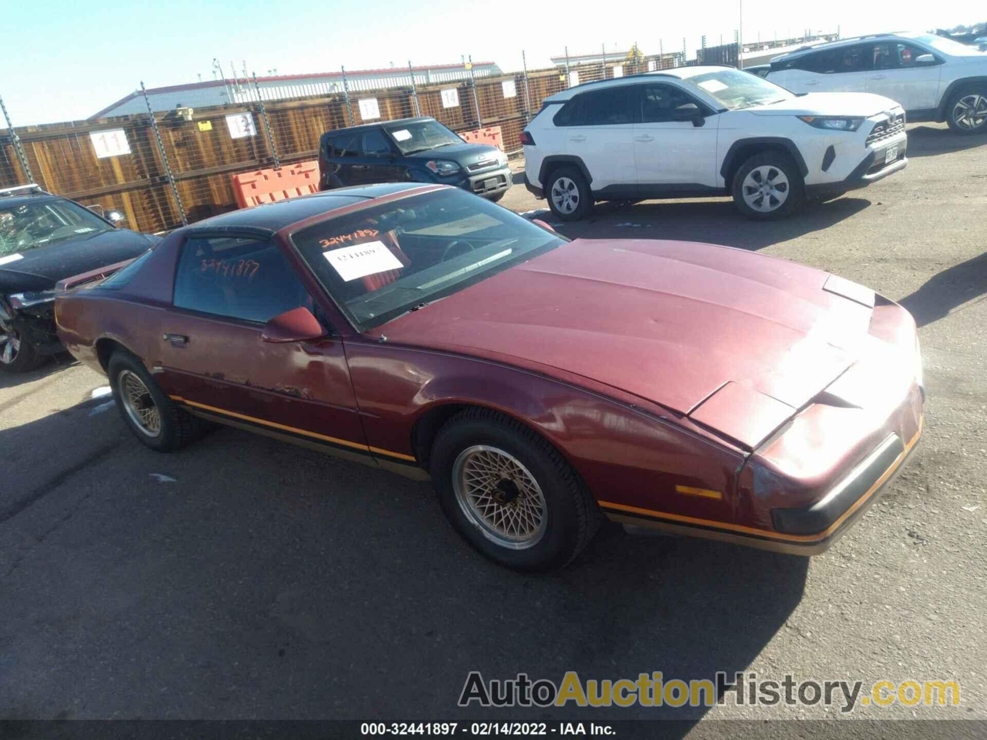 PONTIAC FIREBIRD, 1G2FS21S9HL225564