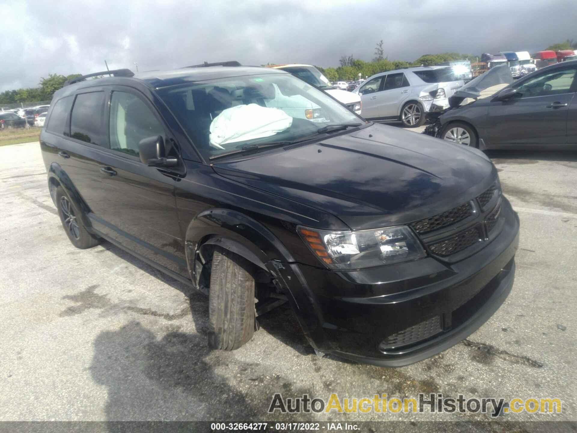 DODGE JOURNEY SE, 3C4PDCABXJT527486