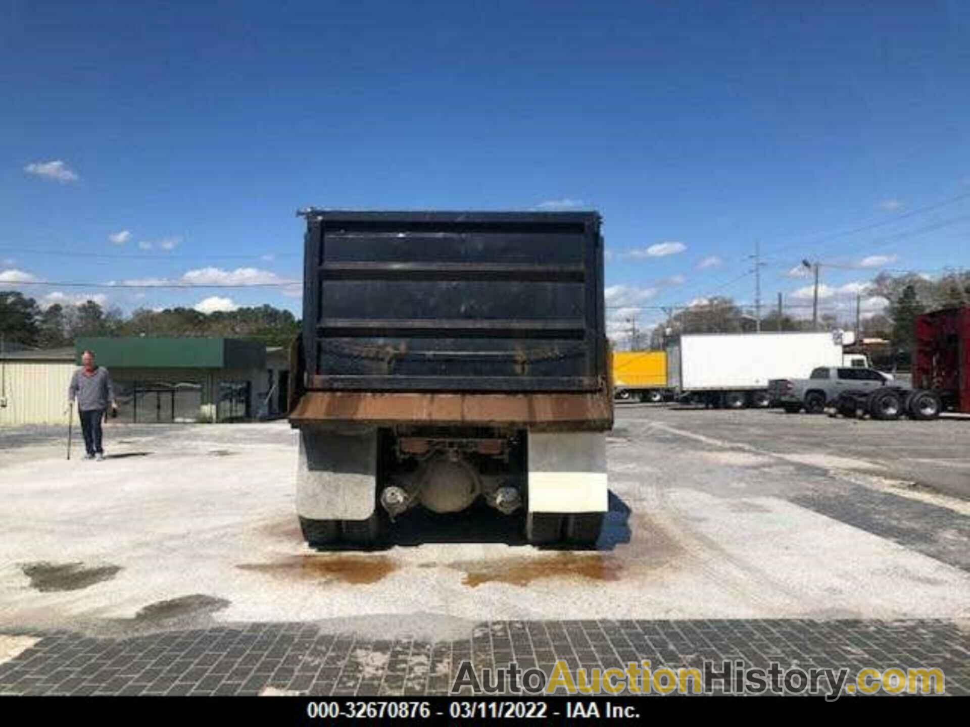 VOLVO VHD, 4V5KC9GF05N376545