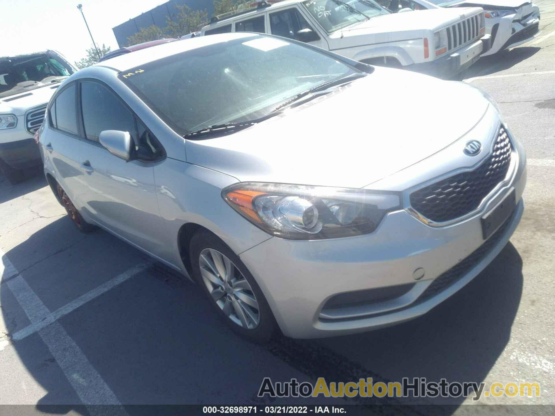 KIA FORTE LX, KNAFX4A63G5590589