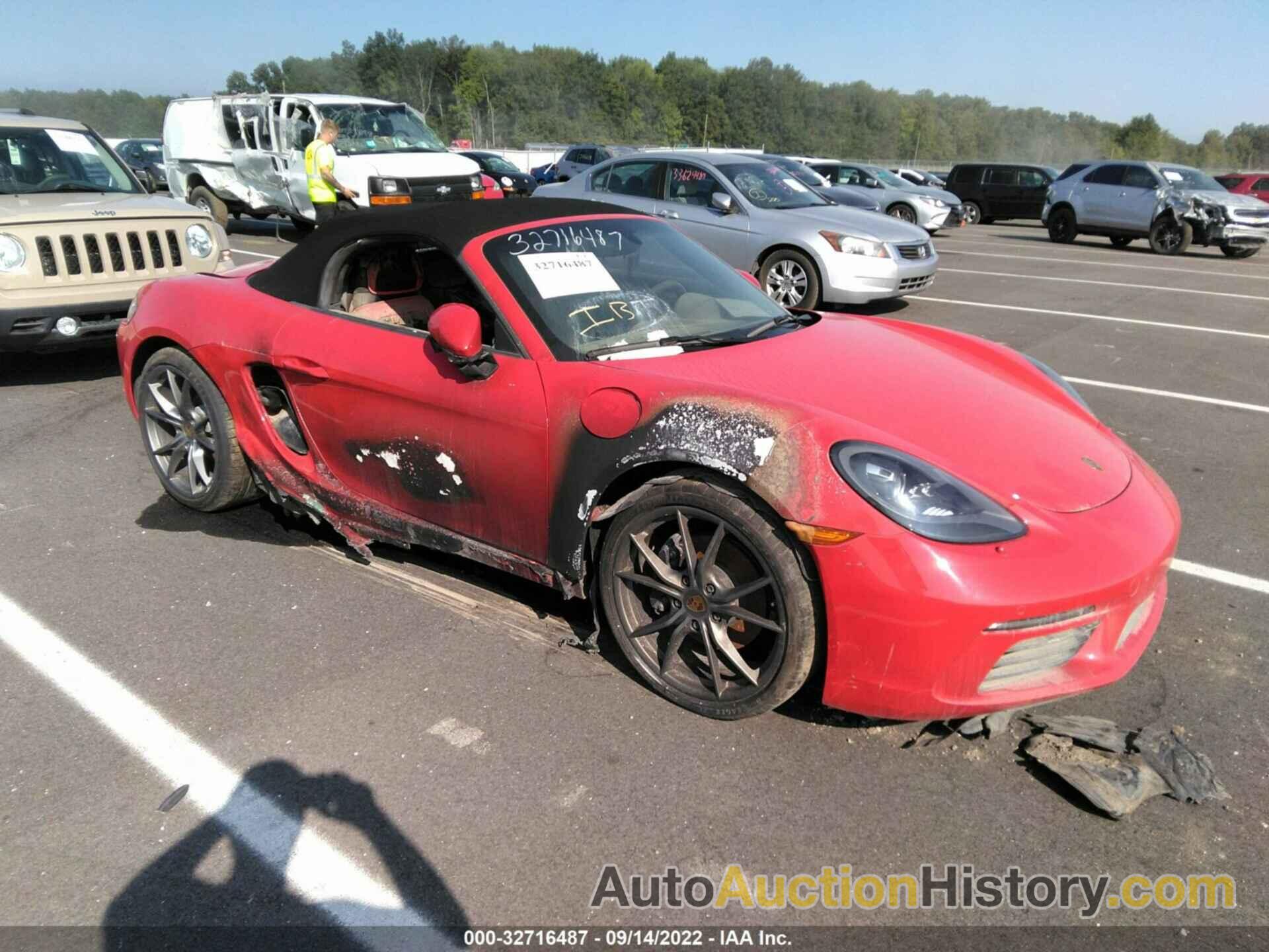 PORSCHE 718 BOXSTER, WP0CA2A82KS211492