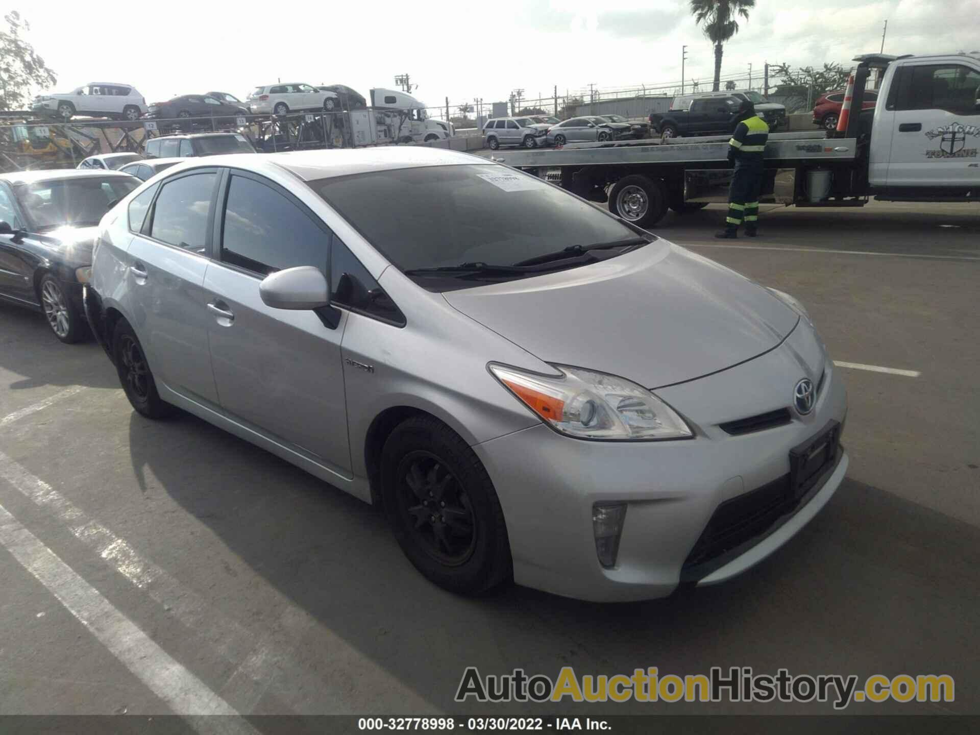 TOYOTA PRIUS FOUR/FIVE/THREE/ONE/TWO, JTDKN3DUXE1753125