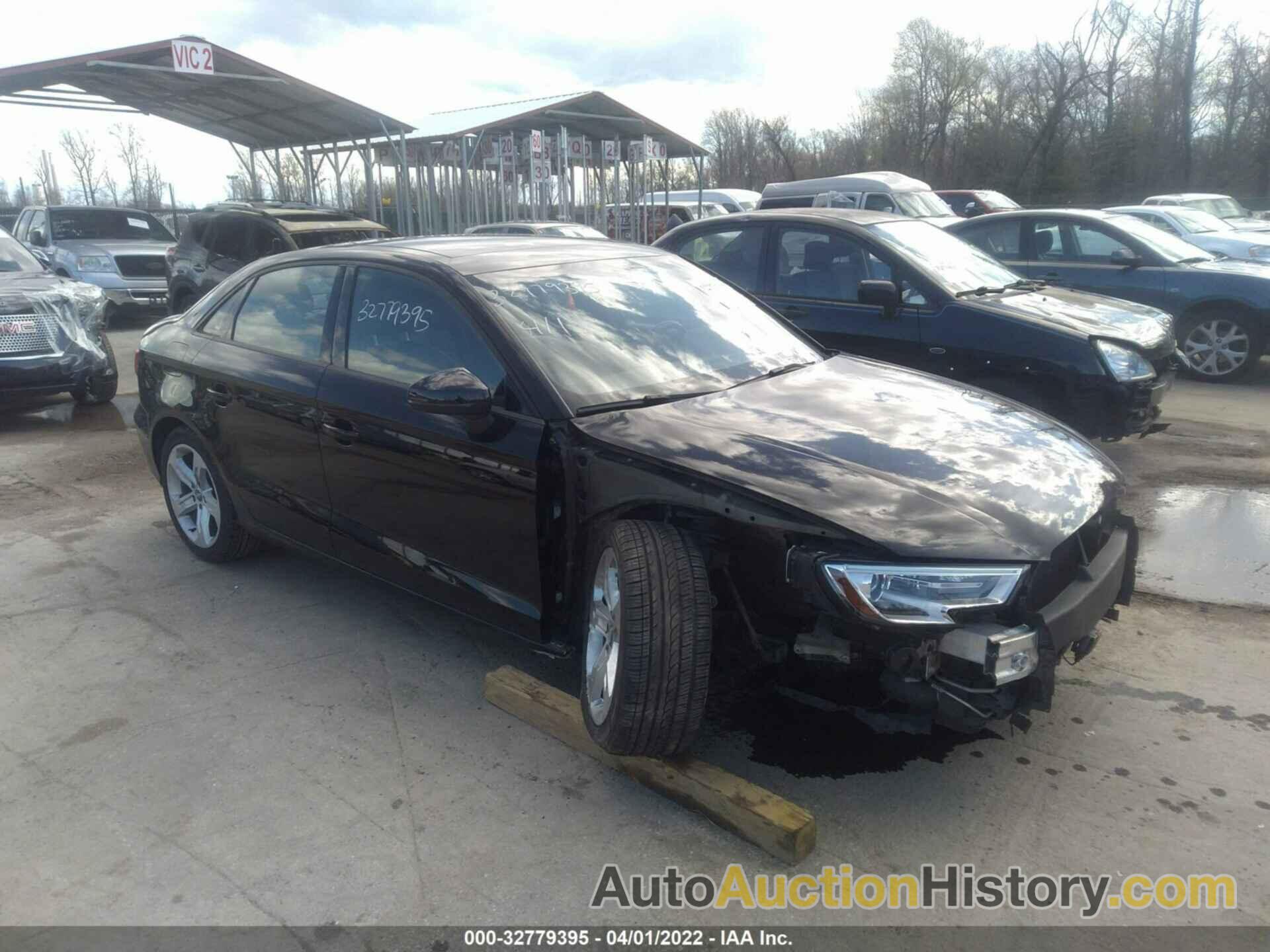 AUDI A3 SEDAN PREMIUM/TECH PREMIUM, WAUAUGFF7J1007579