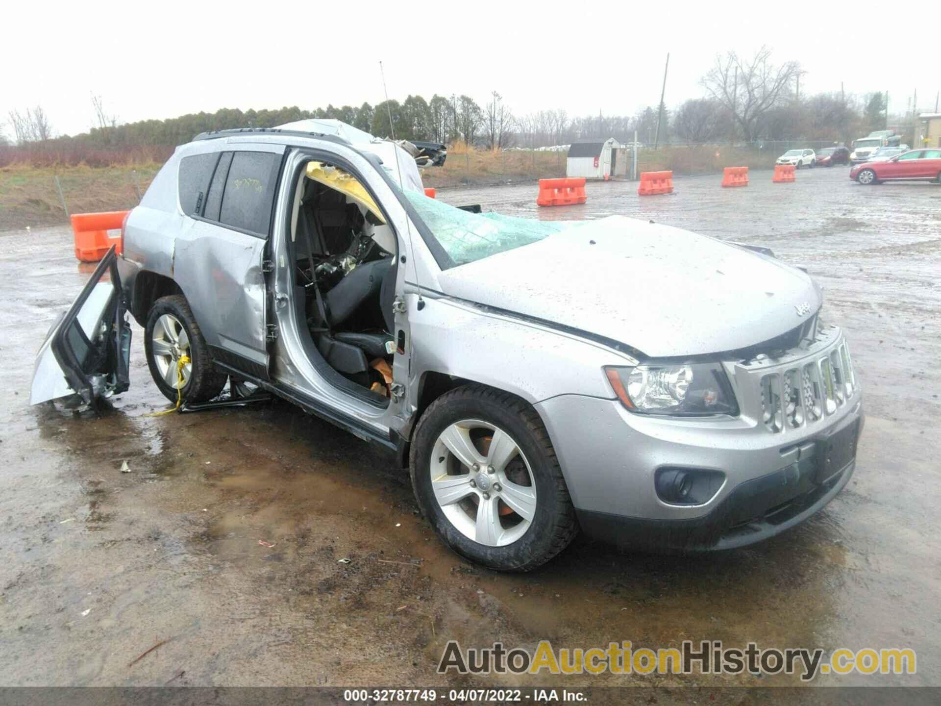 JEEP COMPASS LATITUDE, 1C4NJDEB7ED778302