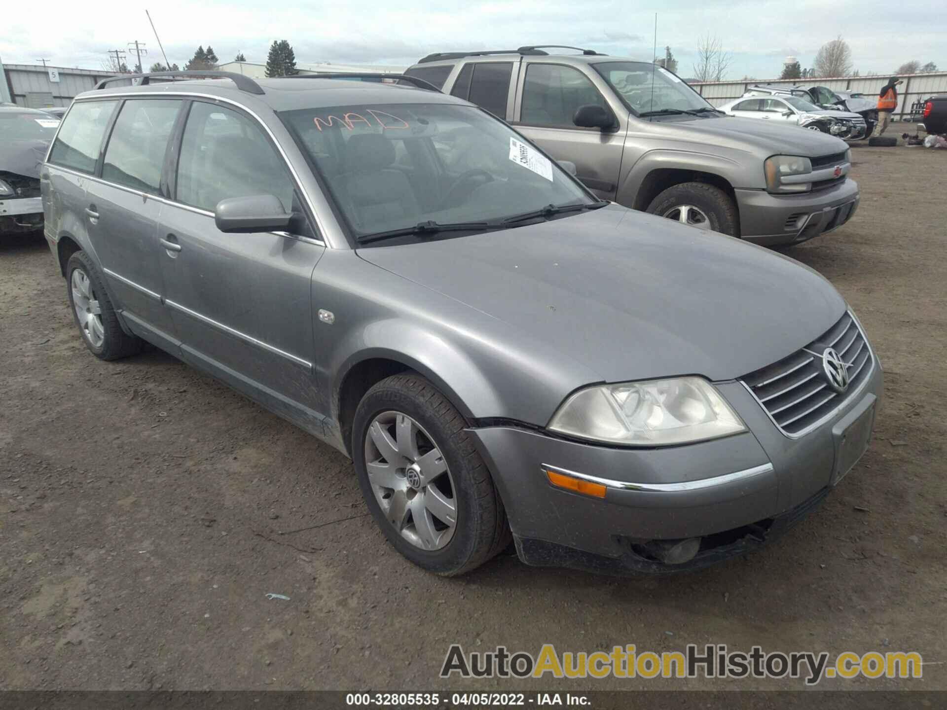 VOLKSWAGEN PASSAT GLX, WVWYH63B43E301440