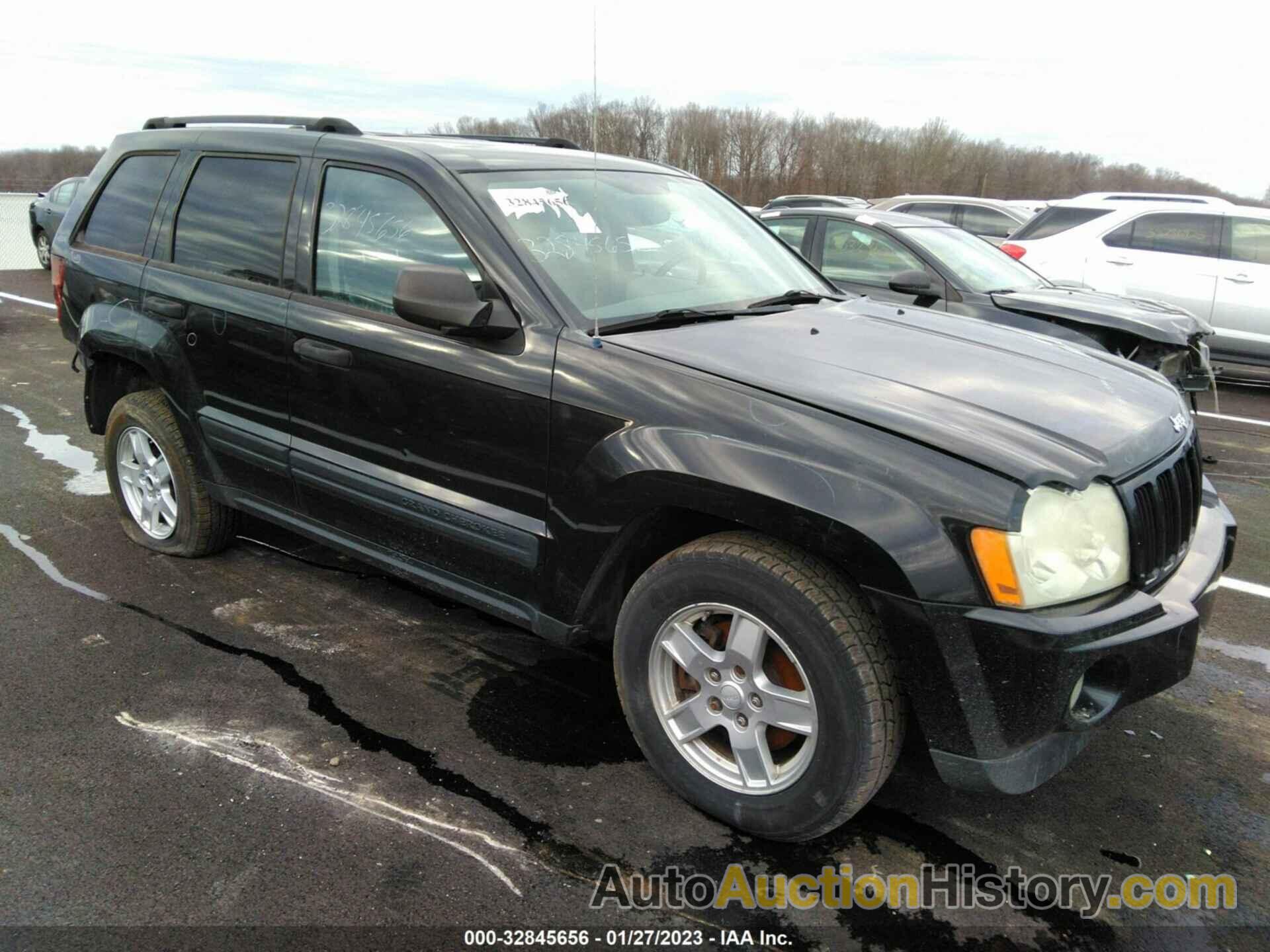 JEEP GRAND CHEROKEE LAREDO, 1J8HR48N35C554924