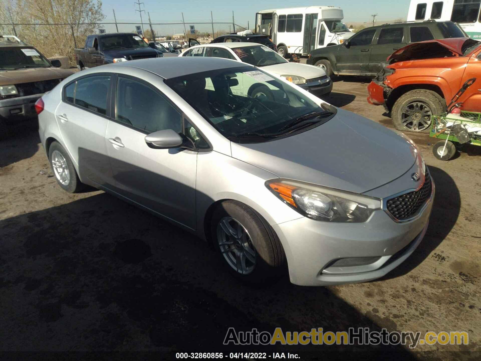 KIA FORTE LX, KNAFK4A6XG5555272