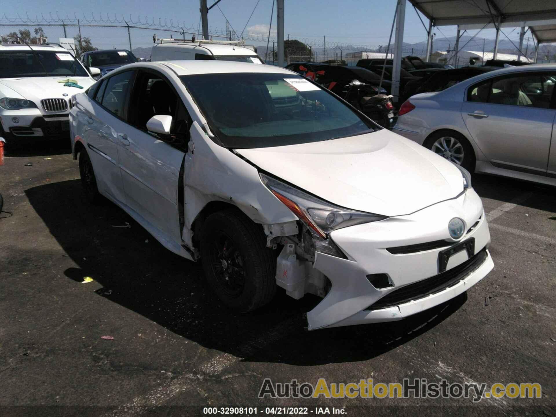 TOYOTA PRIUS FOUR, JTDKARFU1G3501525