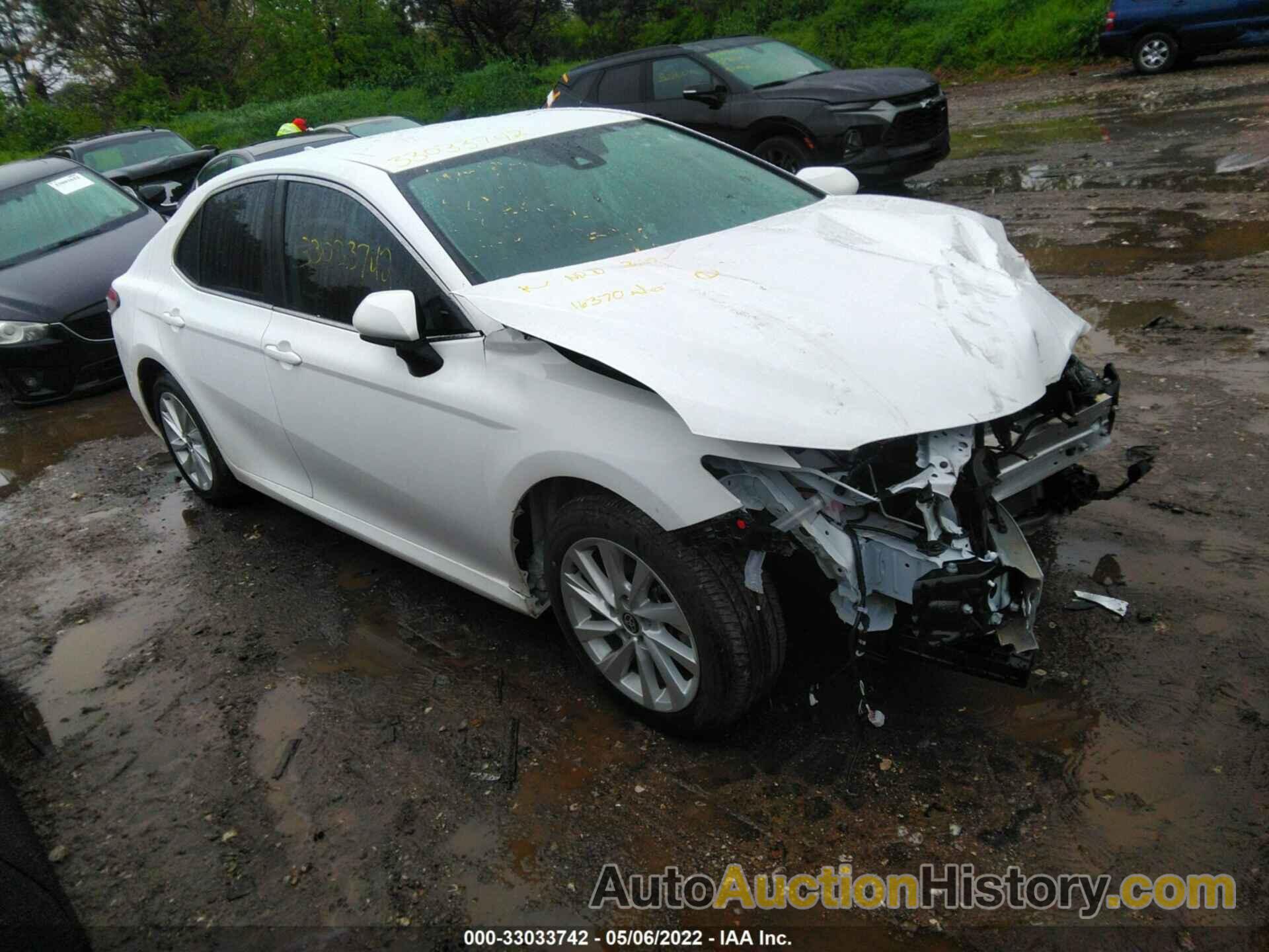 TOYOTA CAMRY LE, 4T1C11AK5MU582137