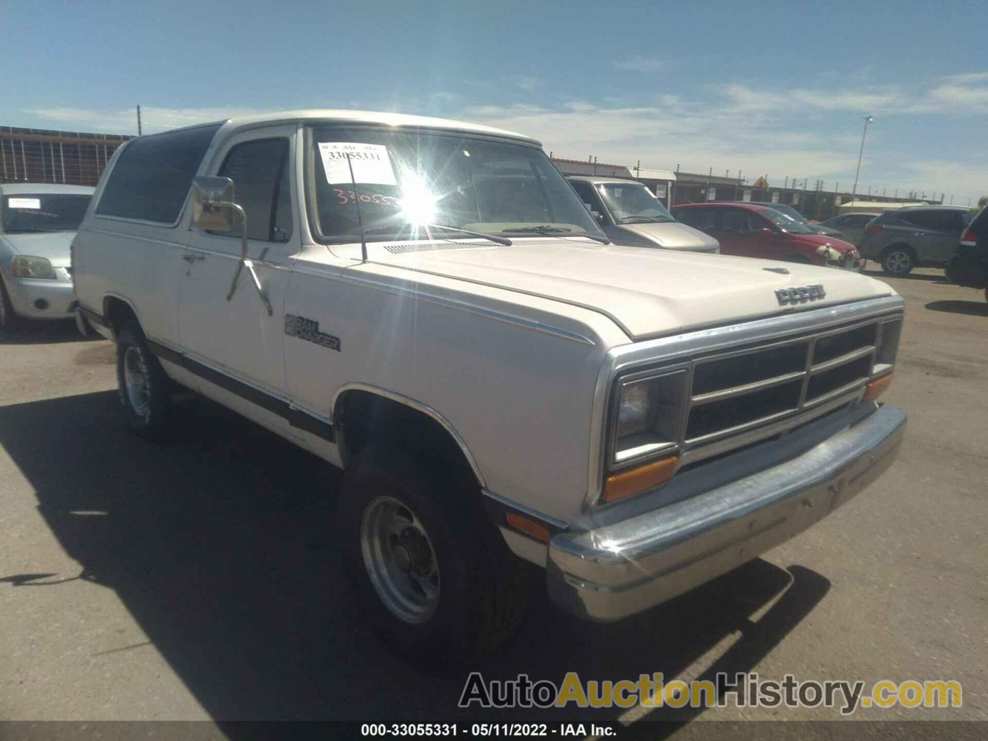 DODGE RAMCHARGER AW-100, 3B4GW12T8HM733526
