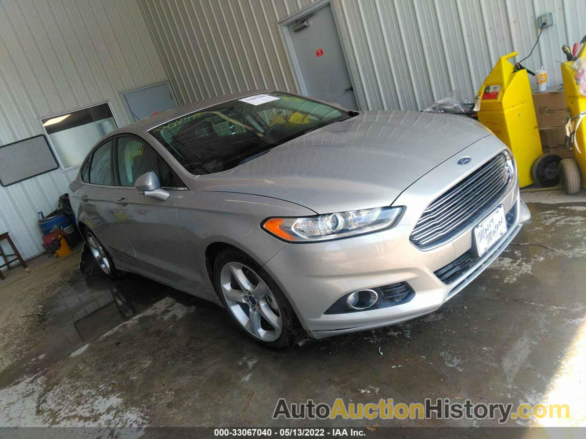 FORD FUSION SE, 3FA6P0H70FR110651