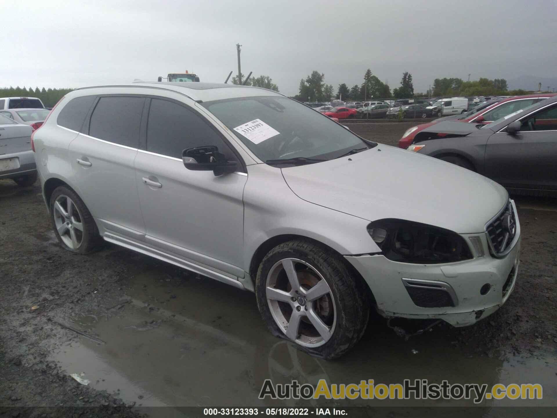 VOLVO XC60 T6, YV4902DZXD2369225