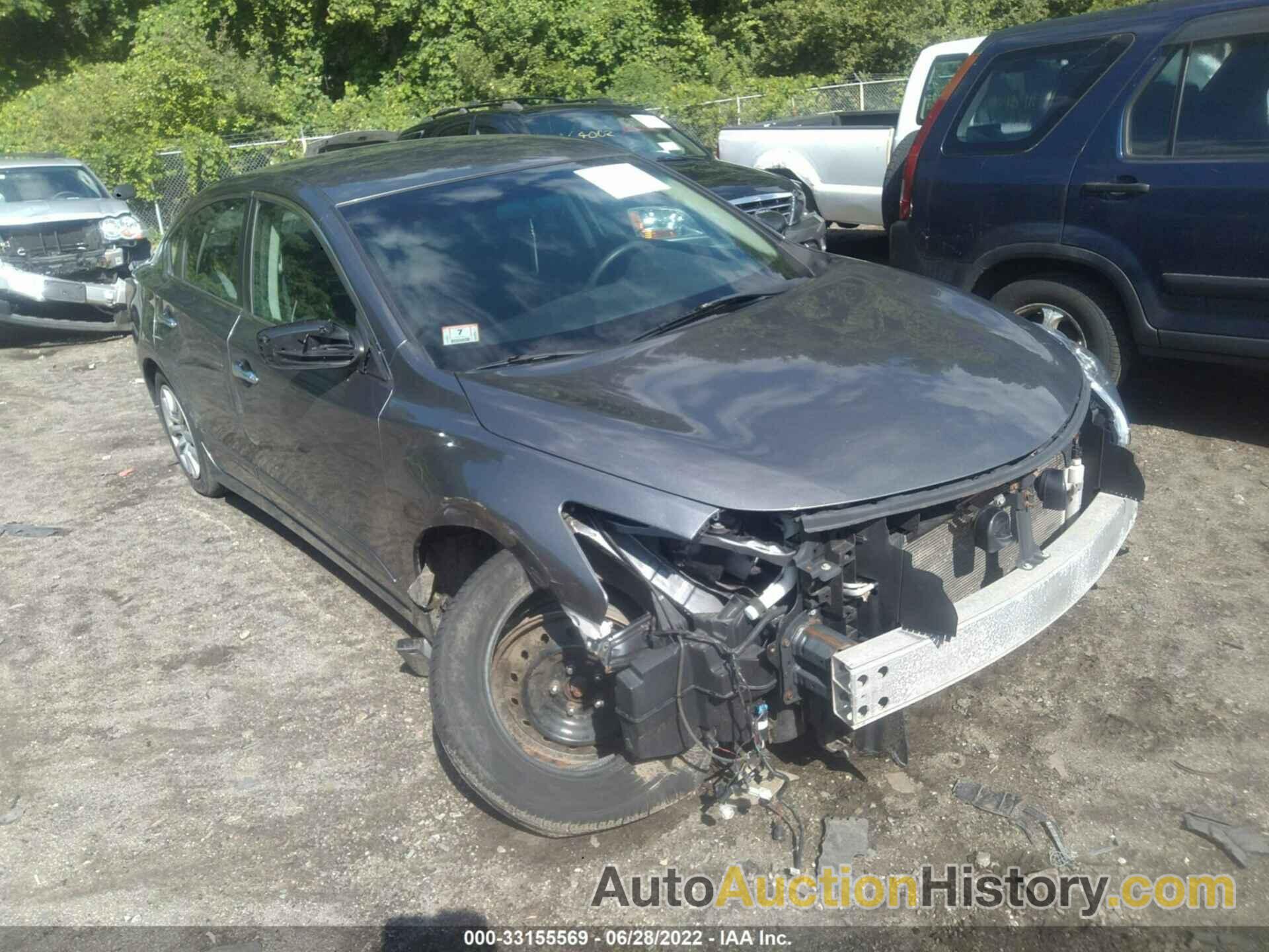 NISSAN ALTIMA 2.5, 1N4AL3AP9FN365271