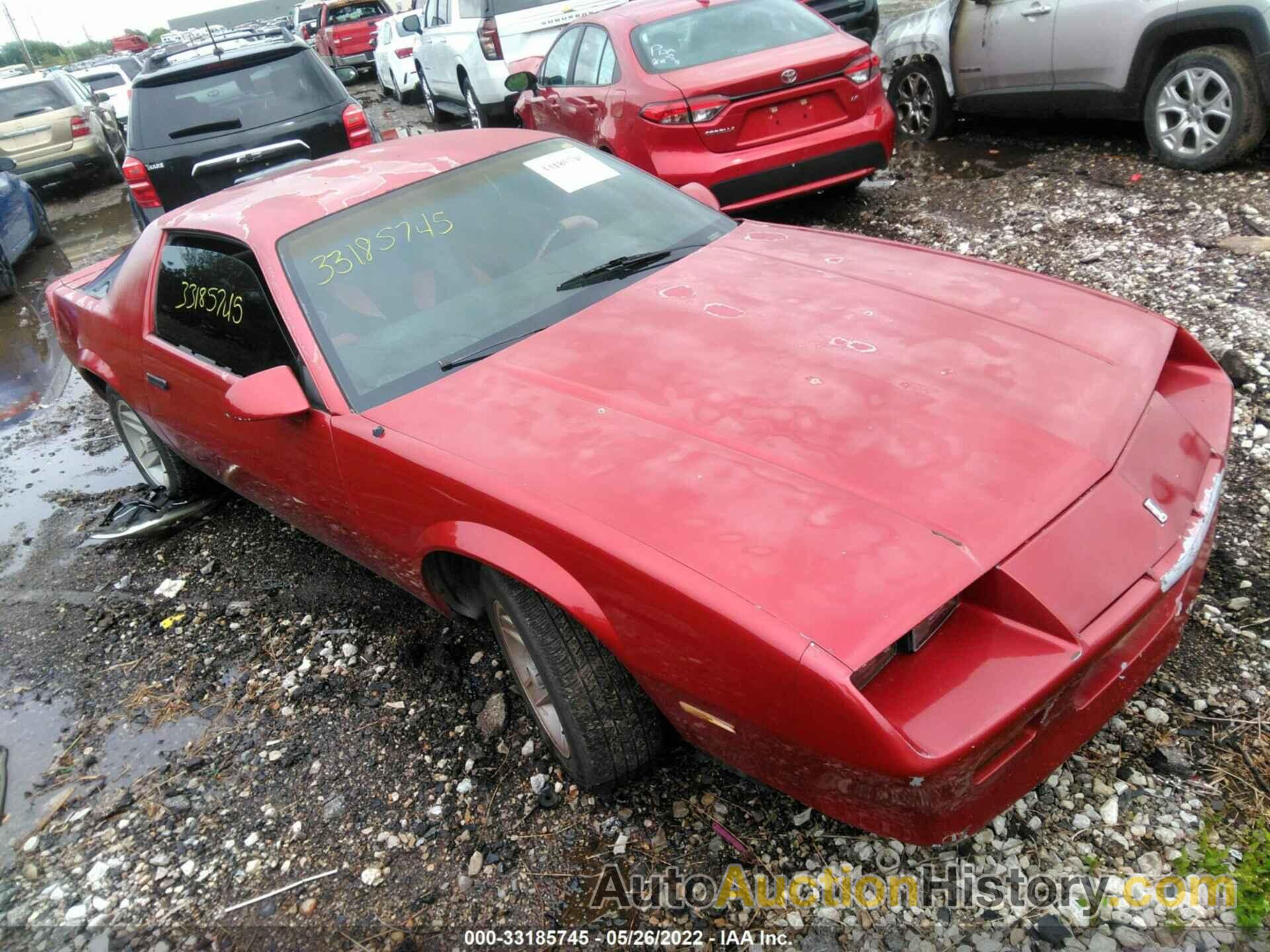 CHEVROLET CAMARO, 1G1FP87S4GN100930