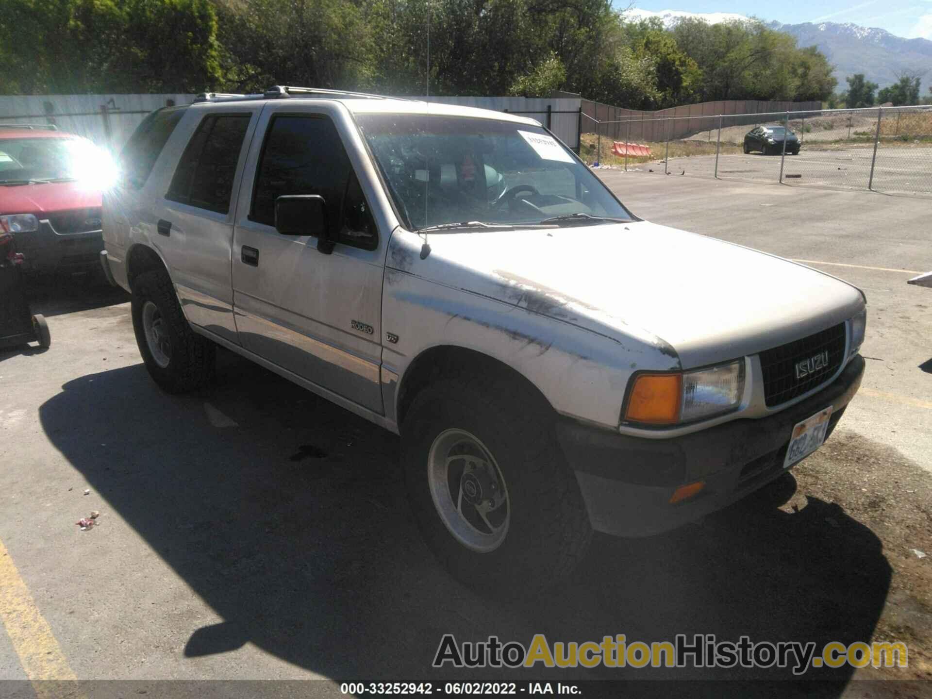 ISUZU RODEO S/LS, 4S2CY58V5P4318884