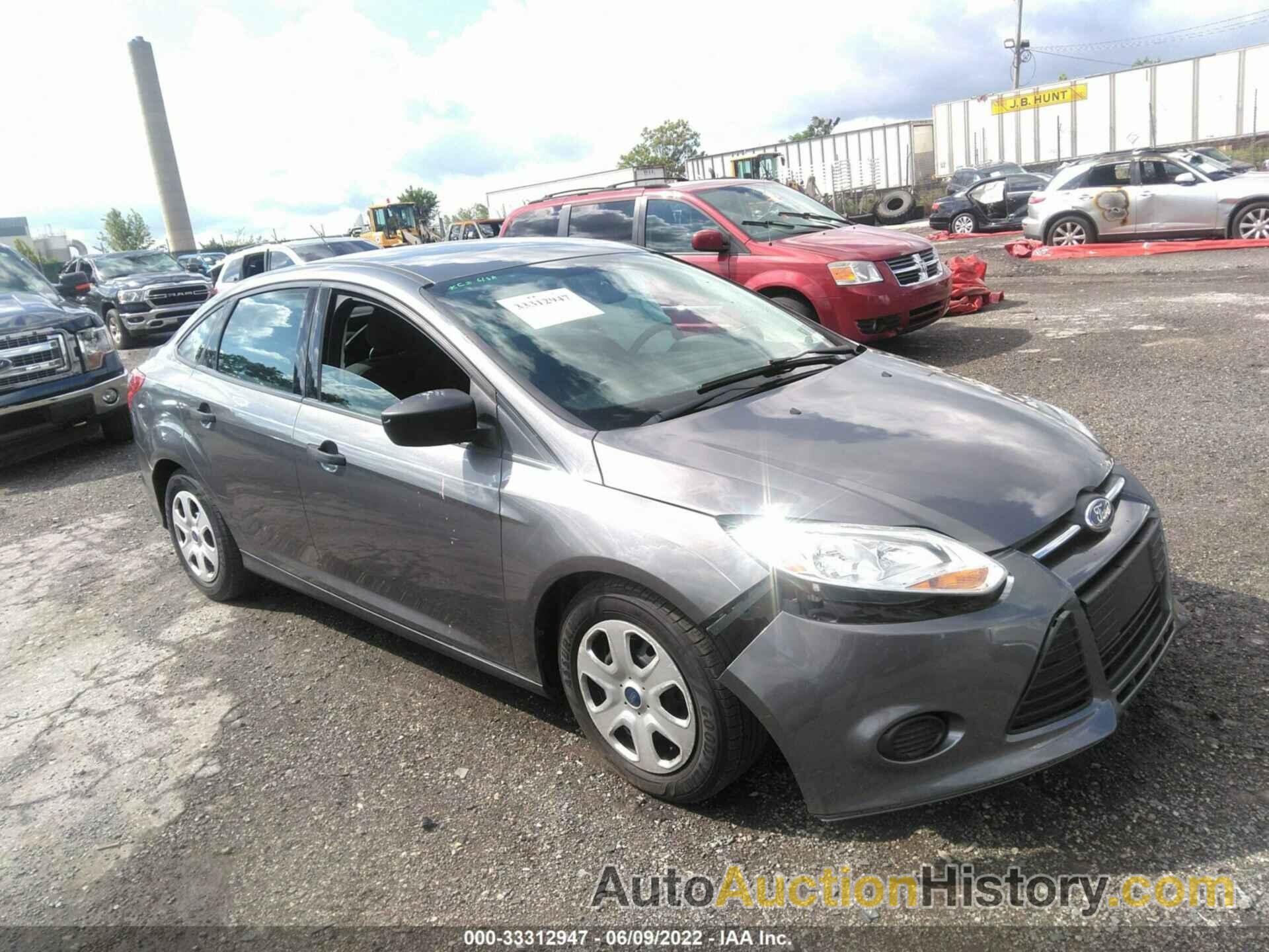 FORD FOCUS S, 1FADP3E28EL364252