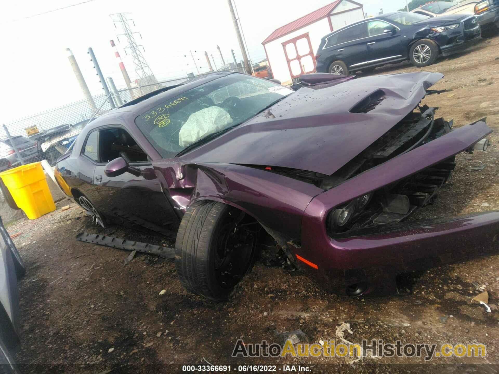 DODGE CHALLENGER R/T, 2C3CDZBT8MH506422