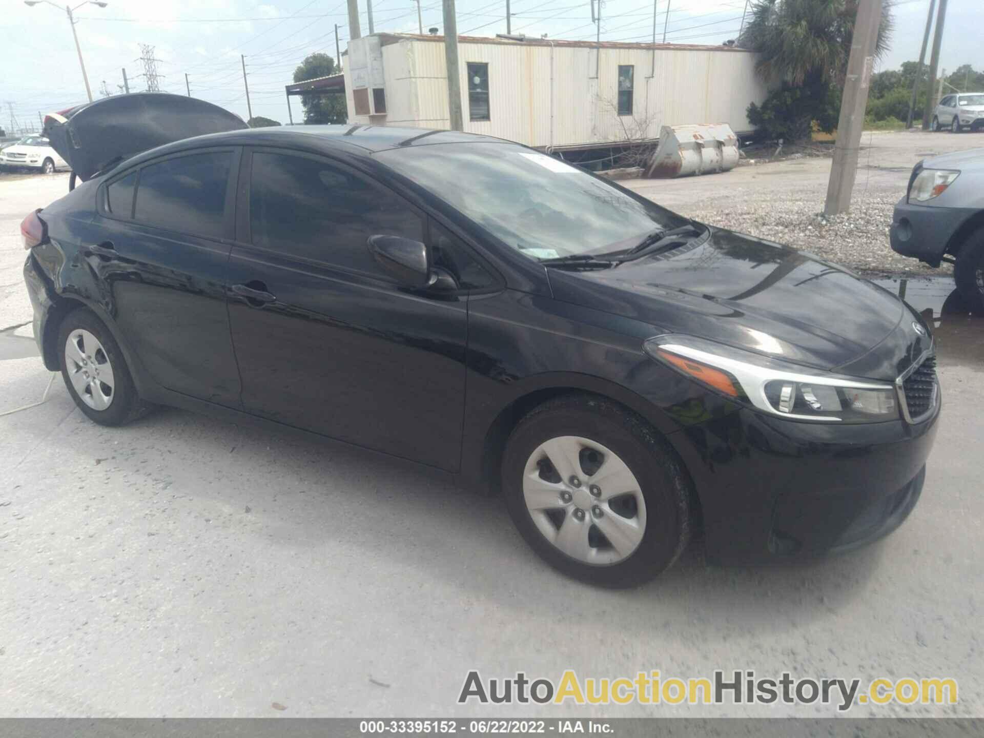 KIA FORTE LX, 3KPFK4A78HE102138