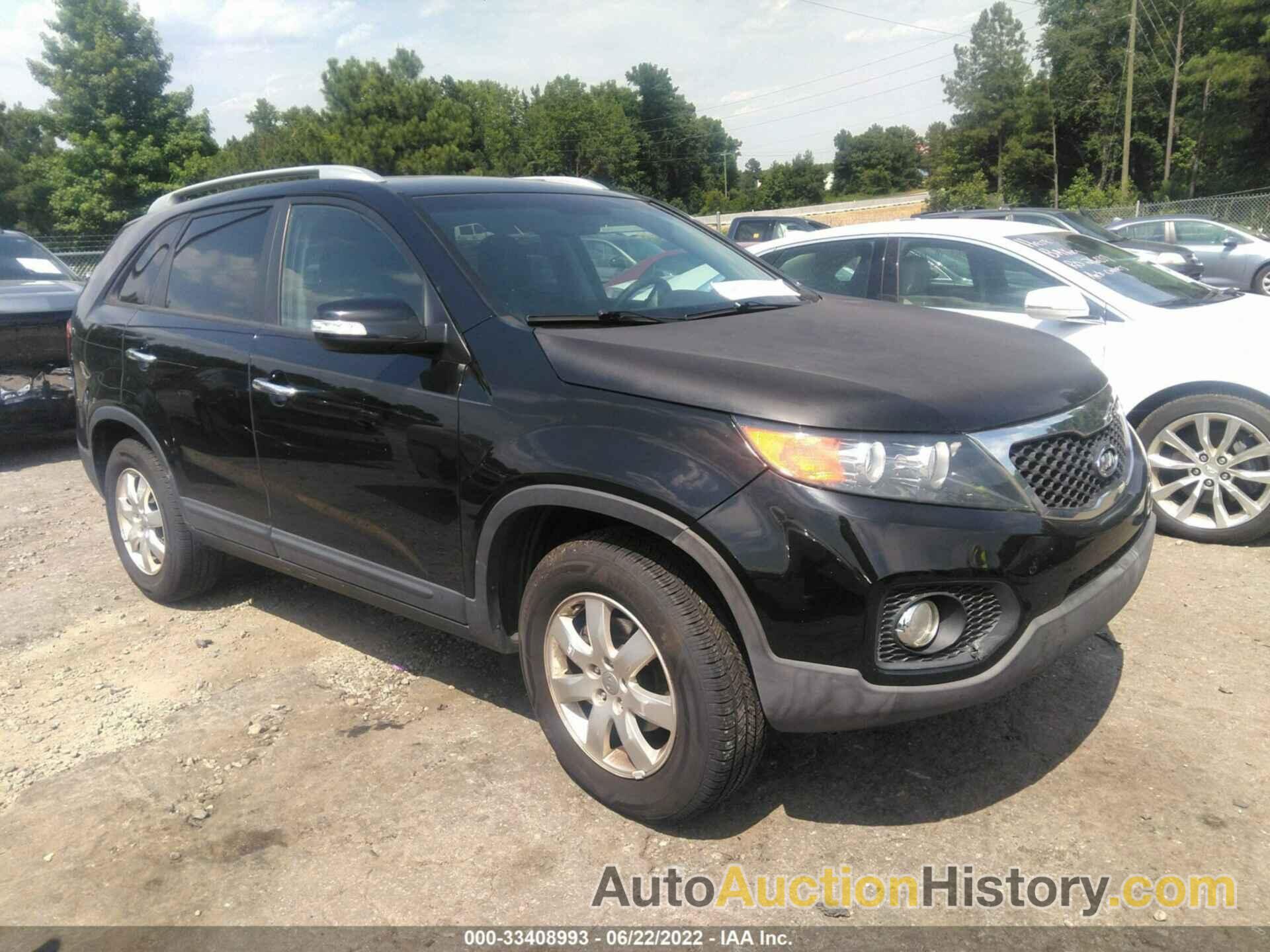 KIA SORENTO LX, 5XYKT3A67DG406670